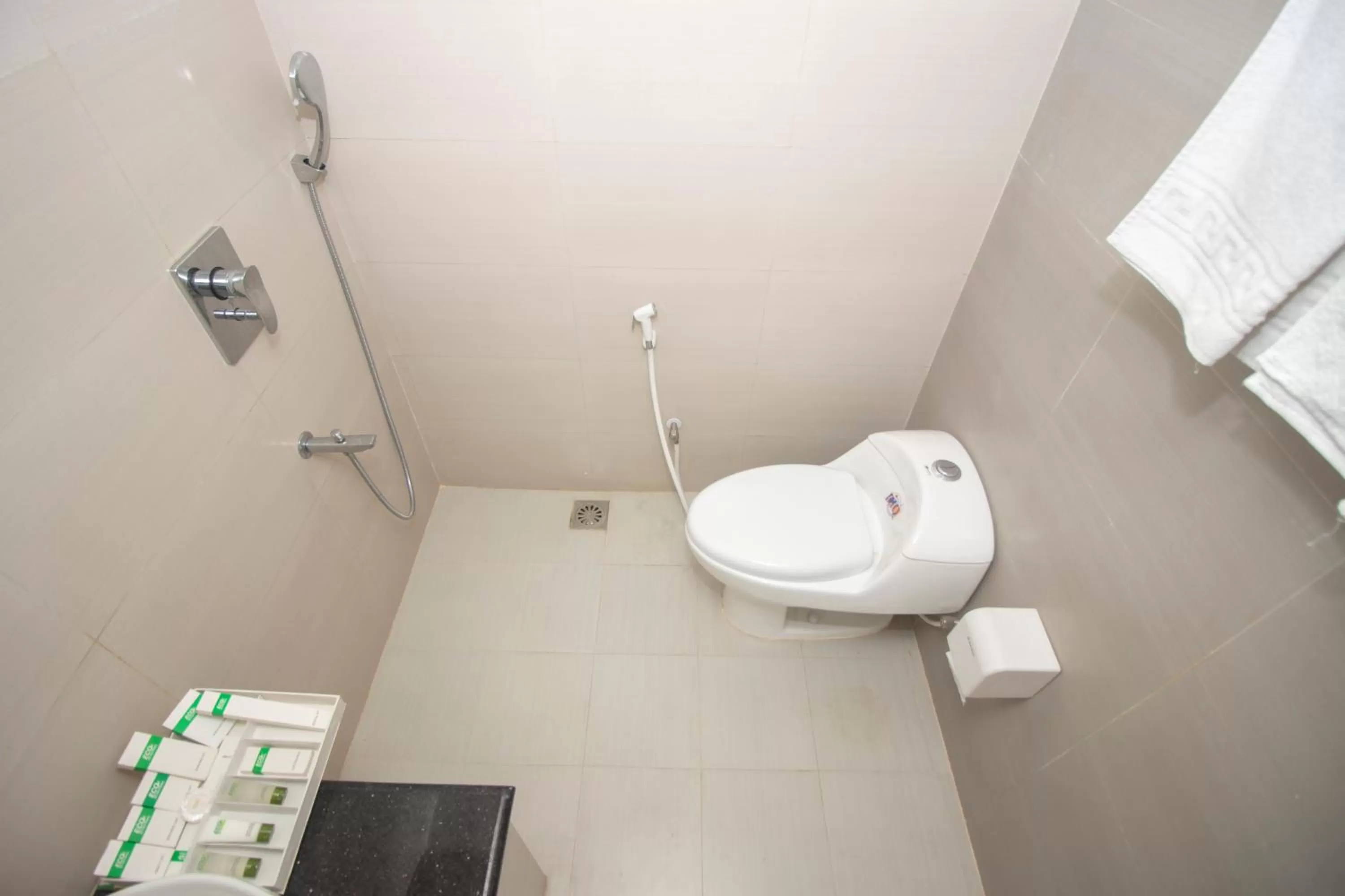 Bathroom in Memento Residence