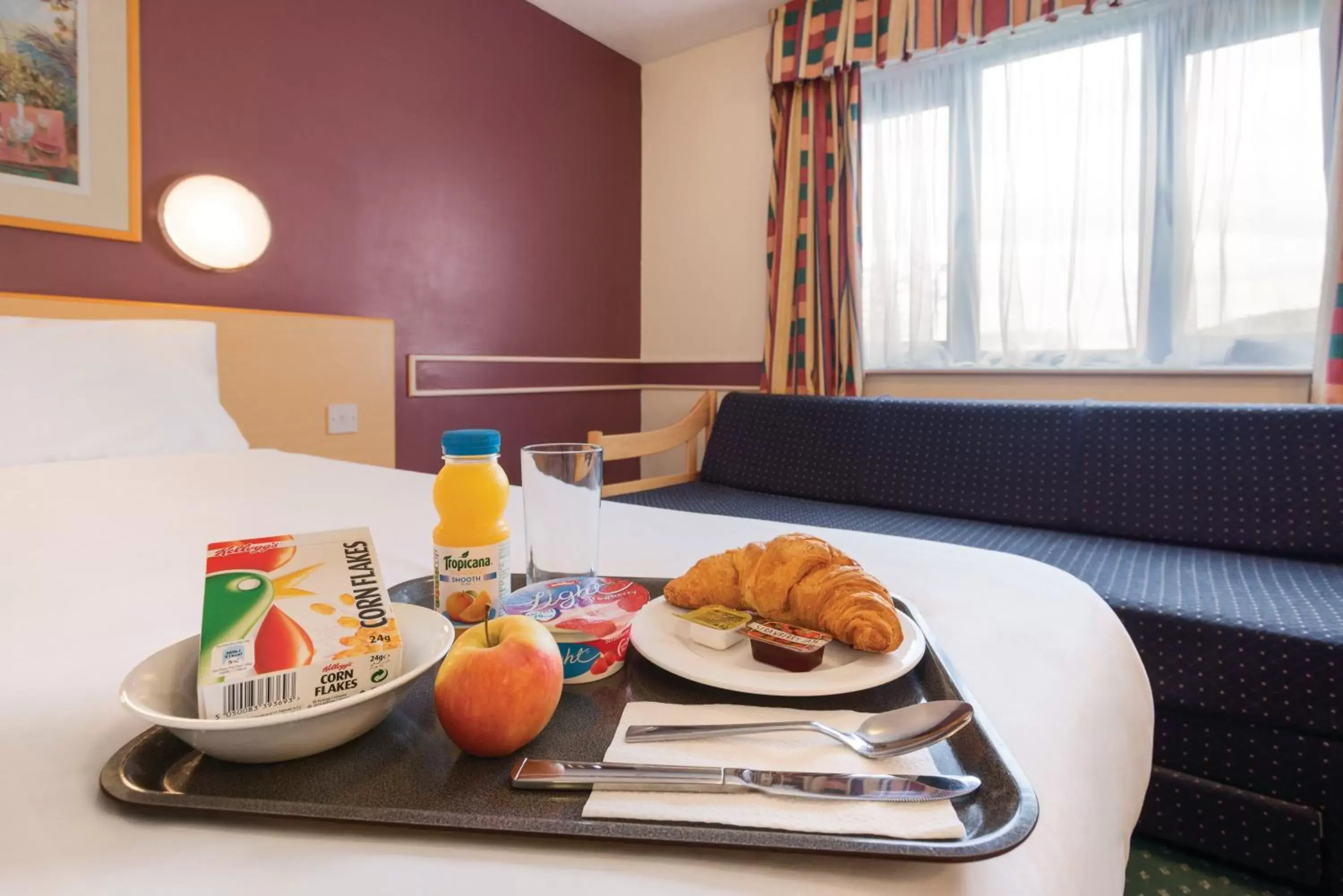 Continental breakfast, Breakfast in Days Inn Hotel Sheffield South