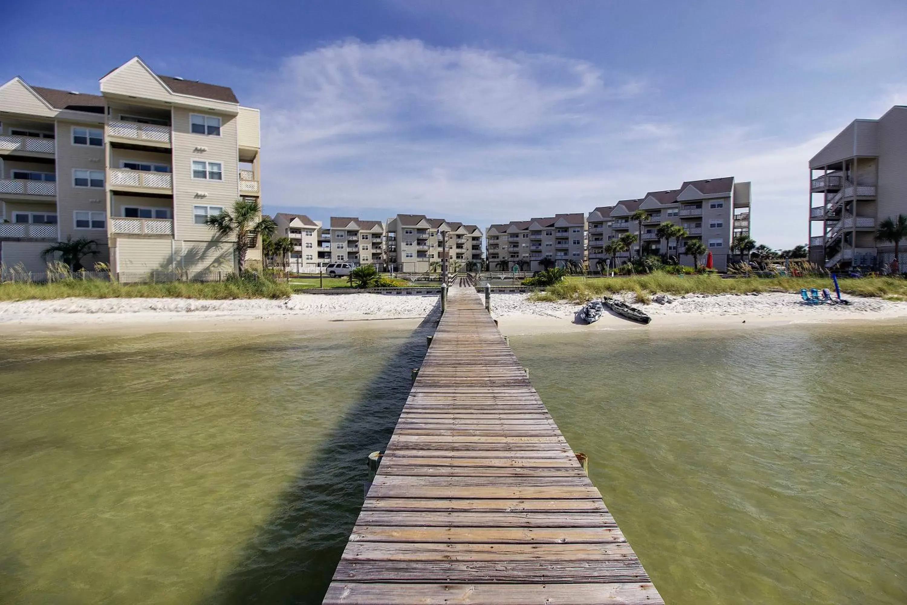 Two Bedroom Apartment in Bayview Beach Escape Two Bedroom Apartment in Bayview Beach Escape