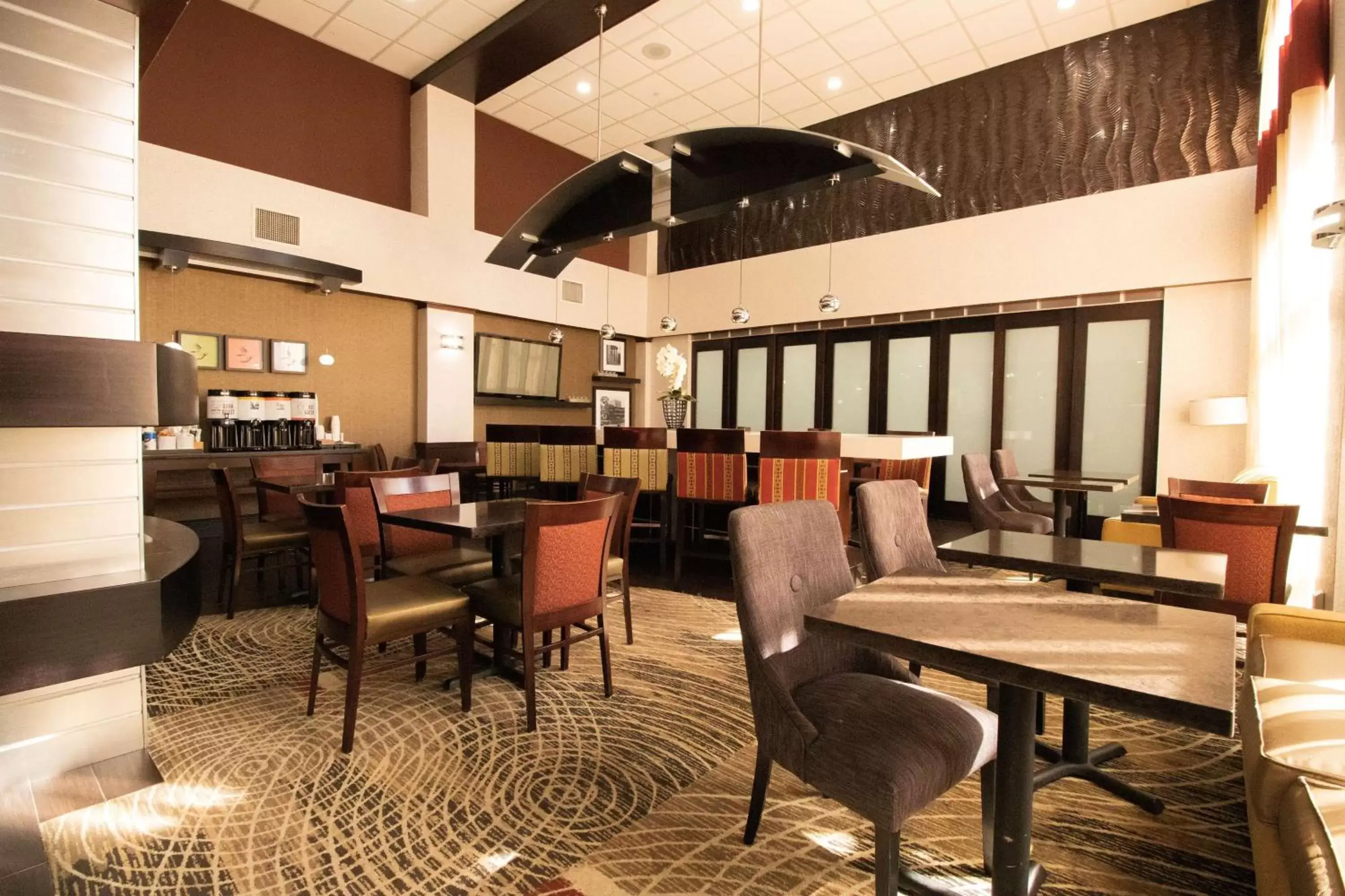 Breakfast, Restaurant/Places to Eat in Hampton Inn & Suites Richmond/Virginia Center