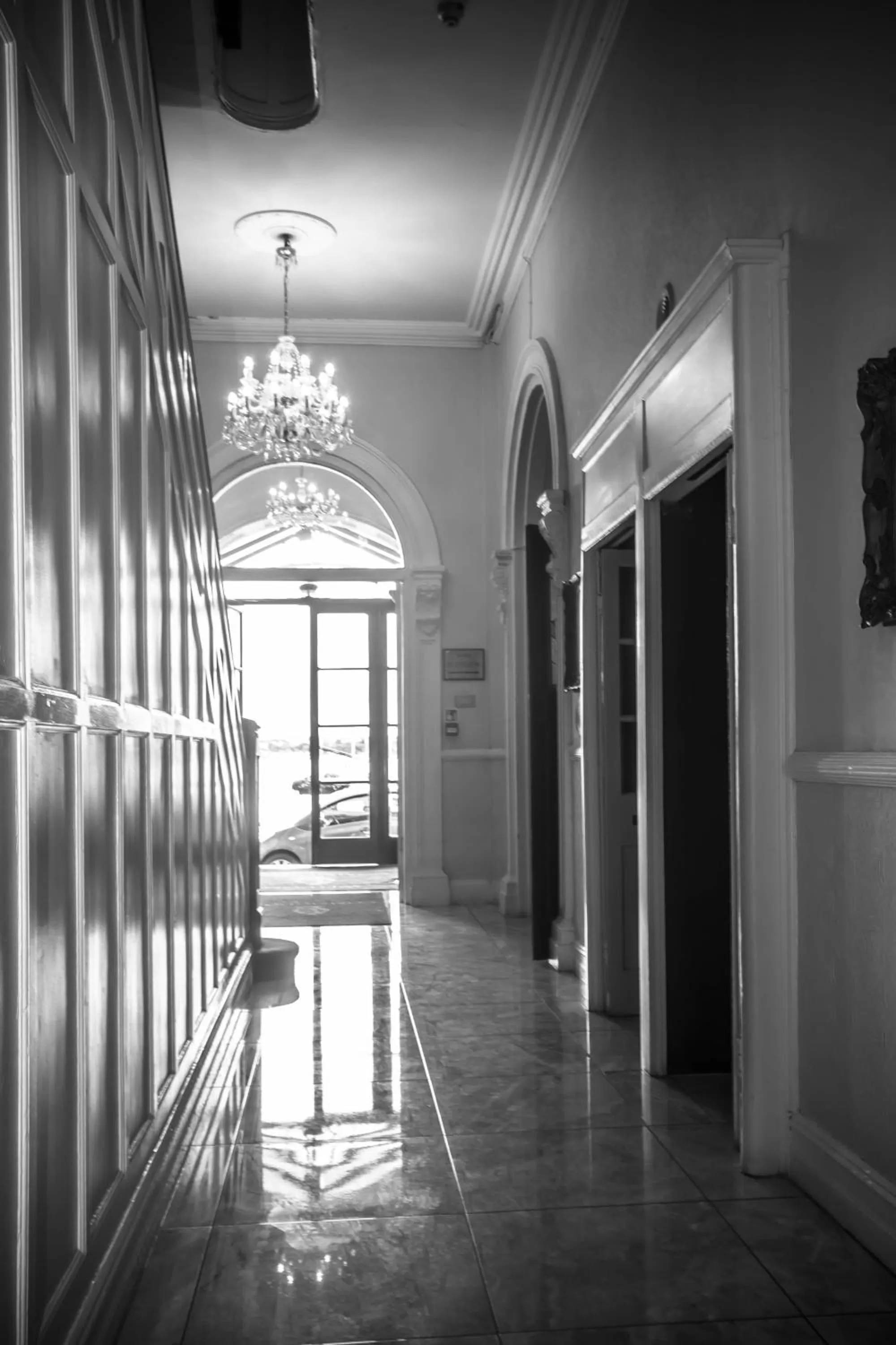 Day in Commodore Hotel