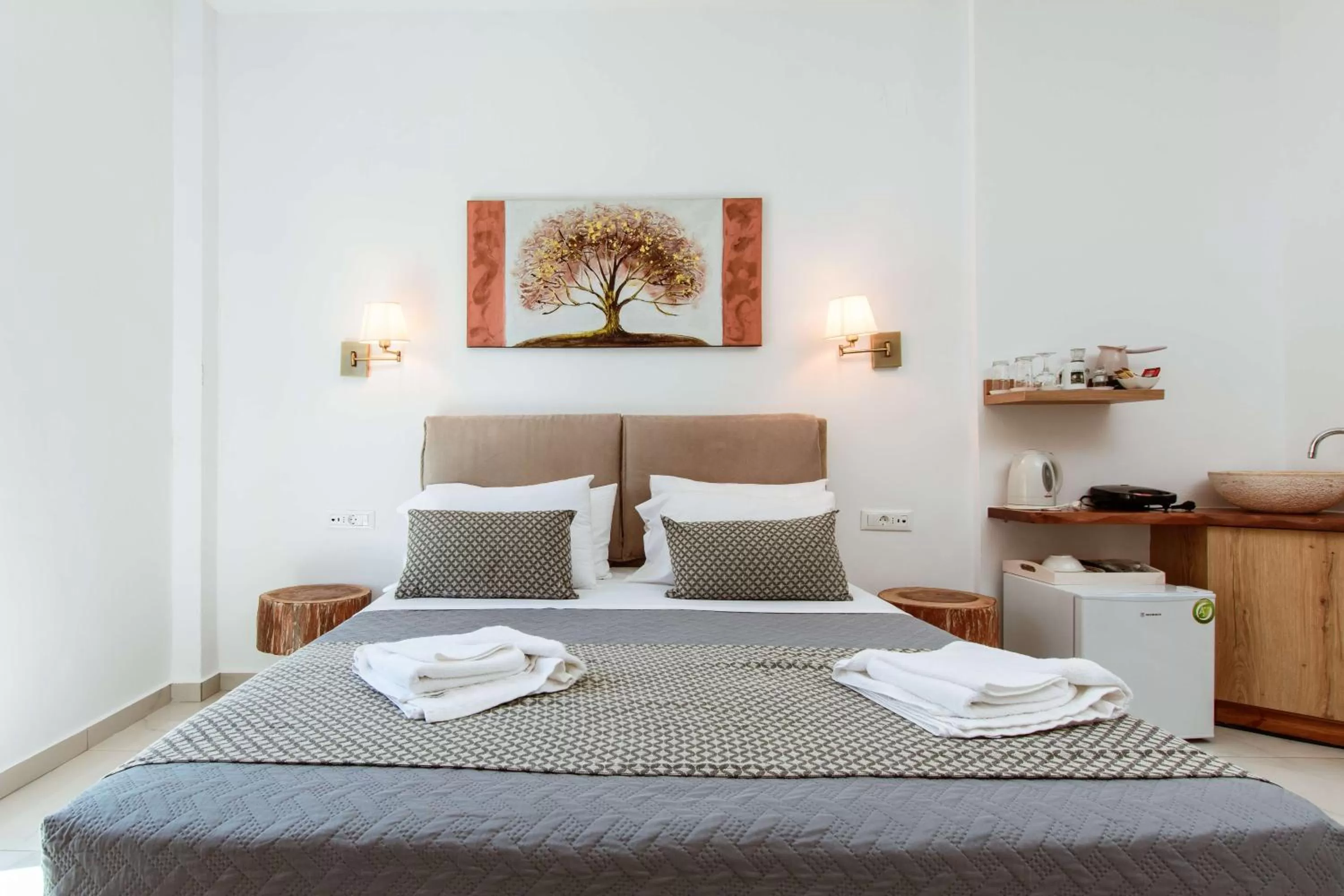 Bed in Deluxe Suites