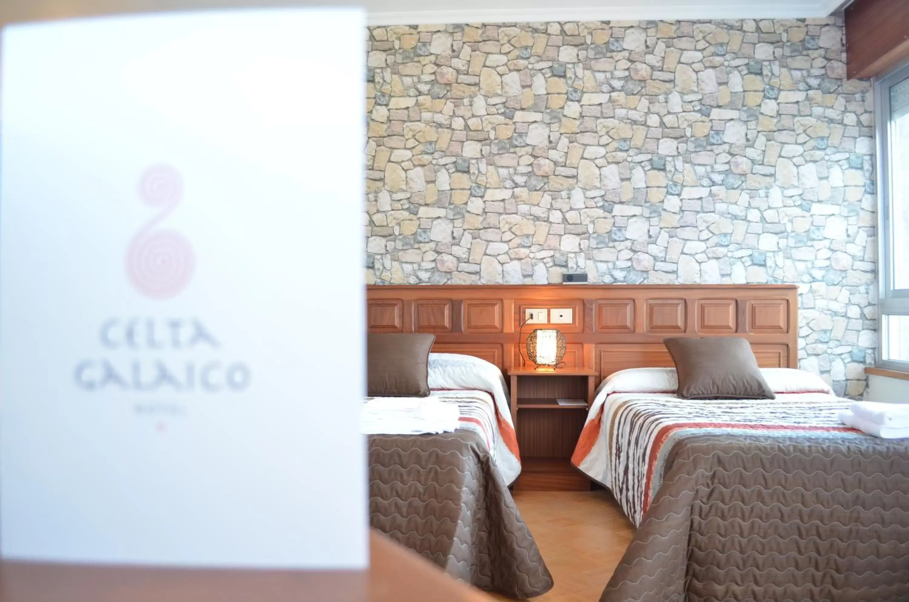 Bedroom, Bed in Hotel Celta Galaico