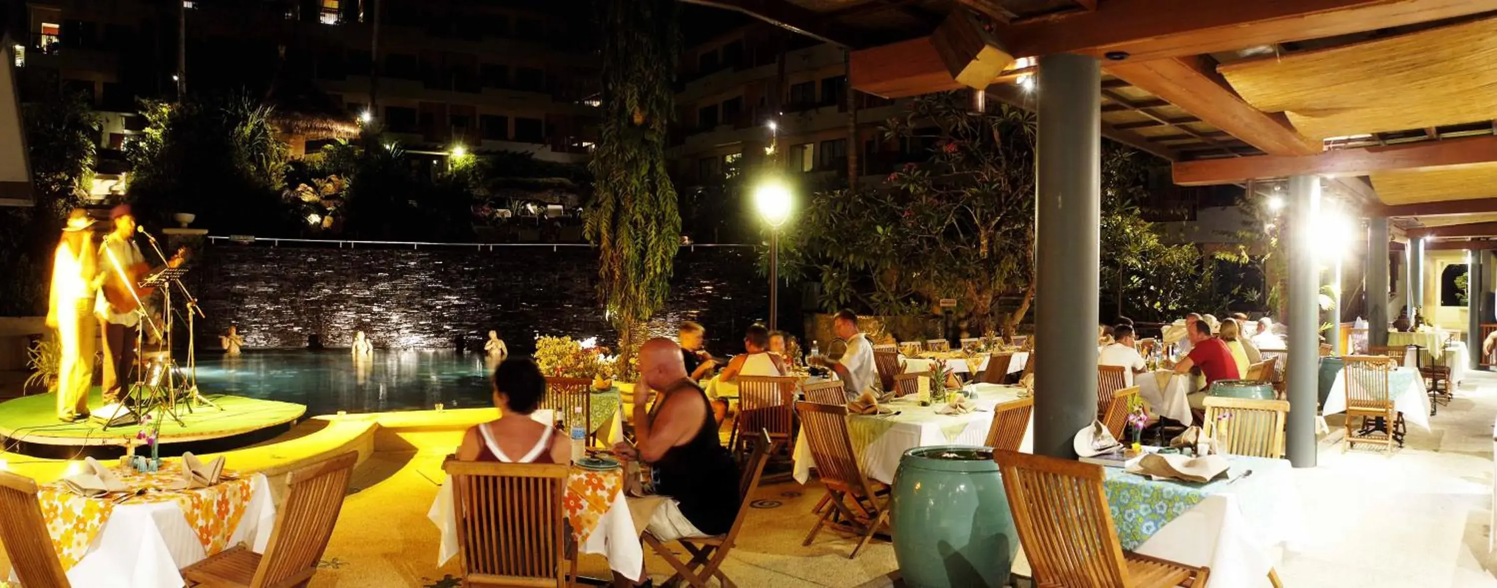 Restaurant/places to eat in Karona Resort & Spa - SHA Extra Plus Restaurant/places to eat in Karona Resort & Spa - SHA Extra Plus