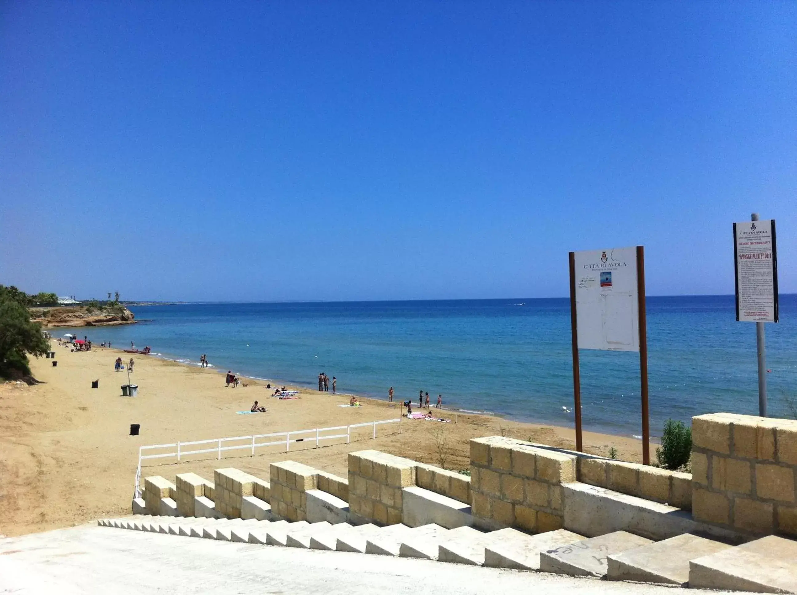 Beach in Nonna Nina