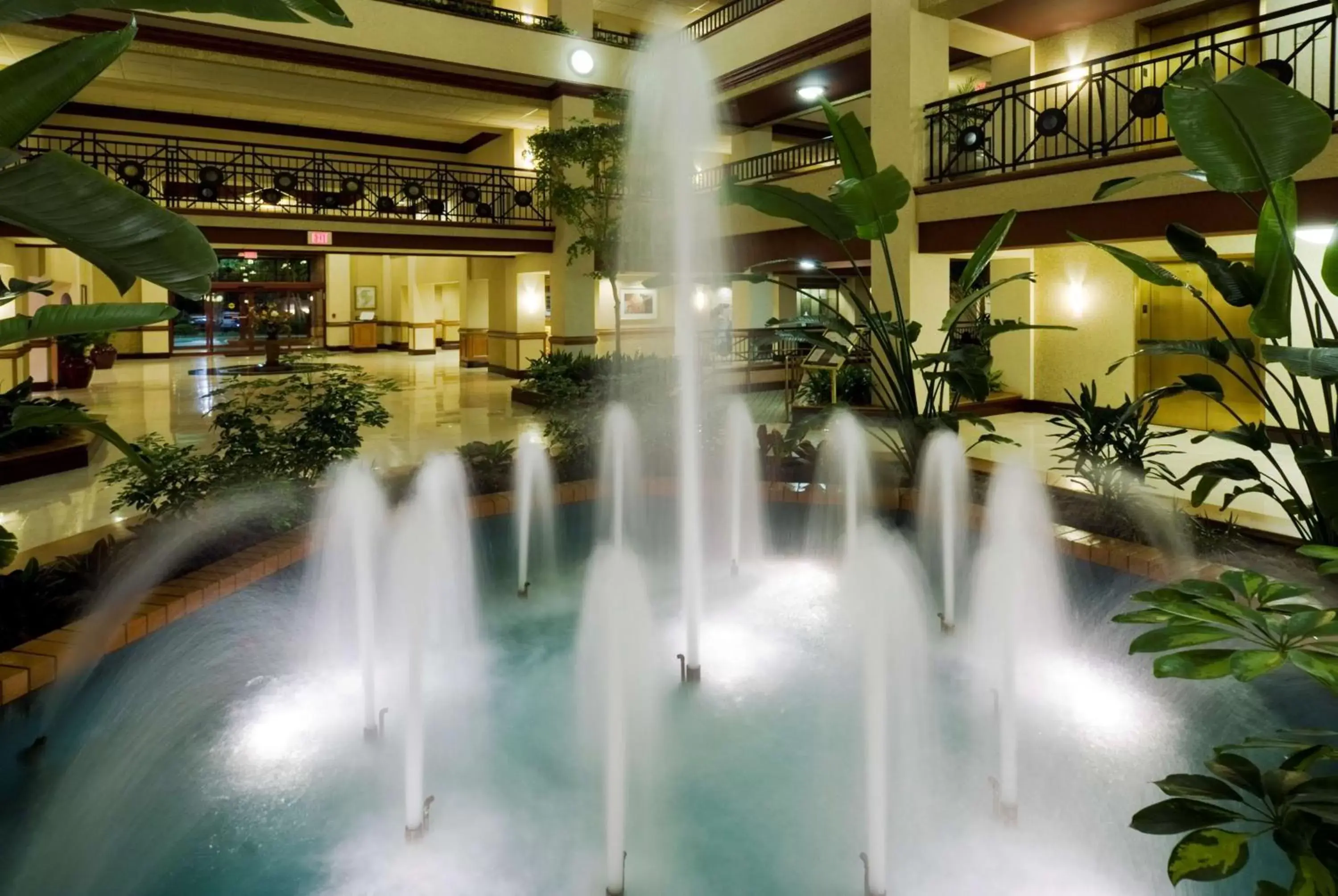 Lobby or reception, Swimming Pool in Embassy Suites Lexington