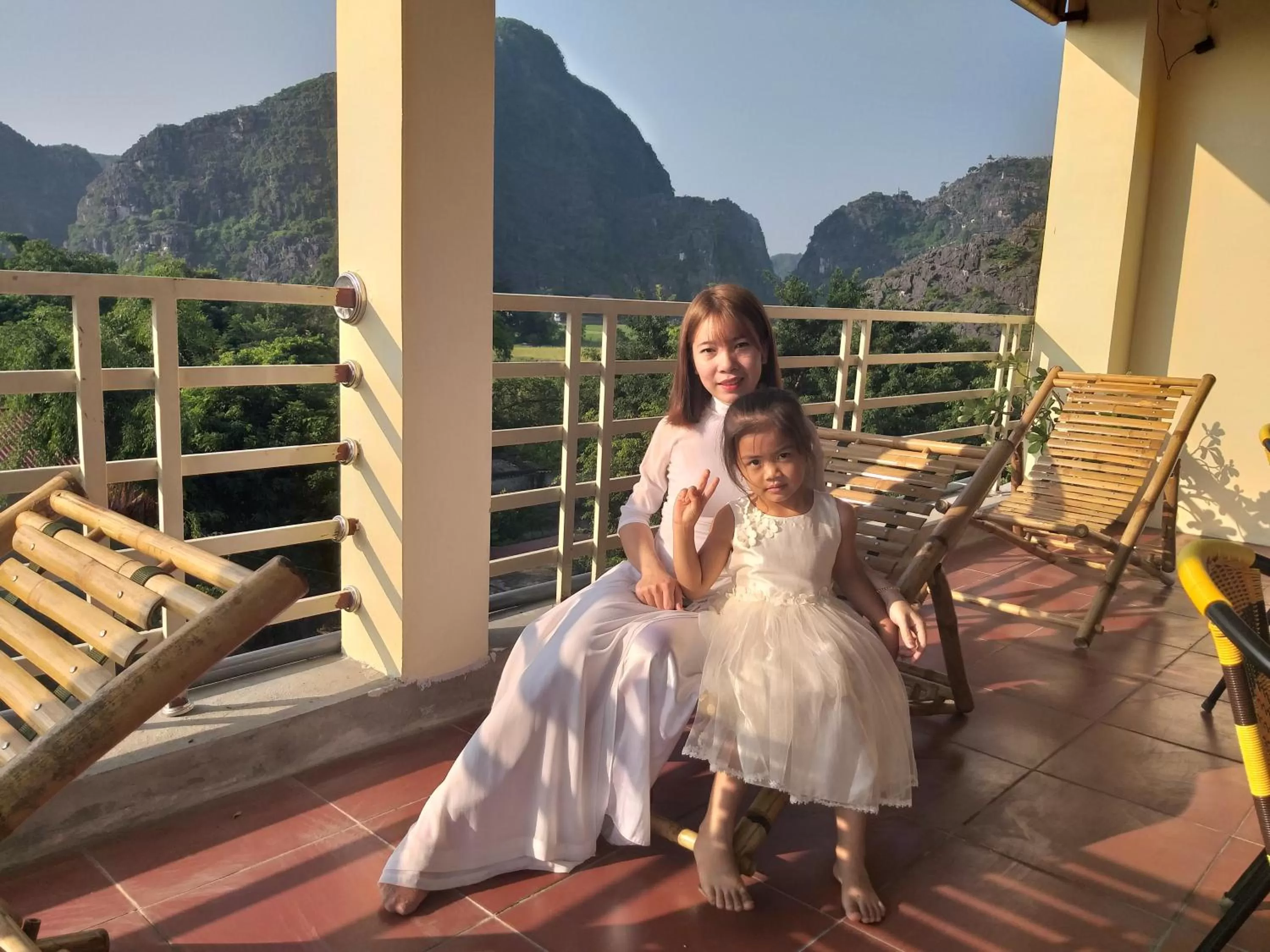 Hang Mua Central Homestay