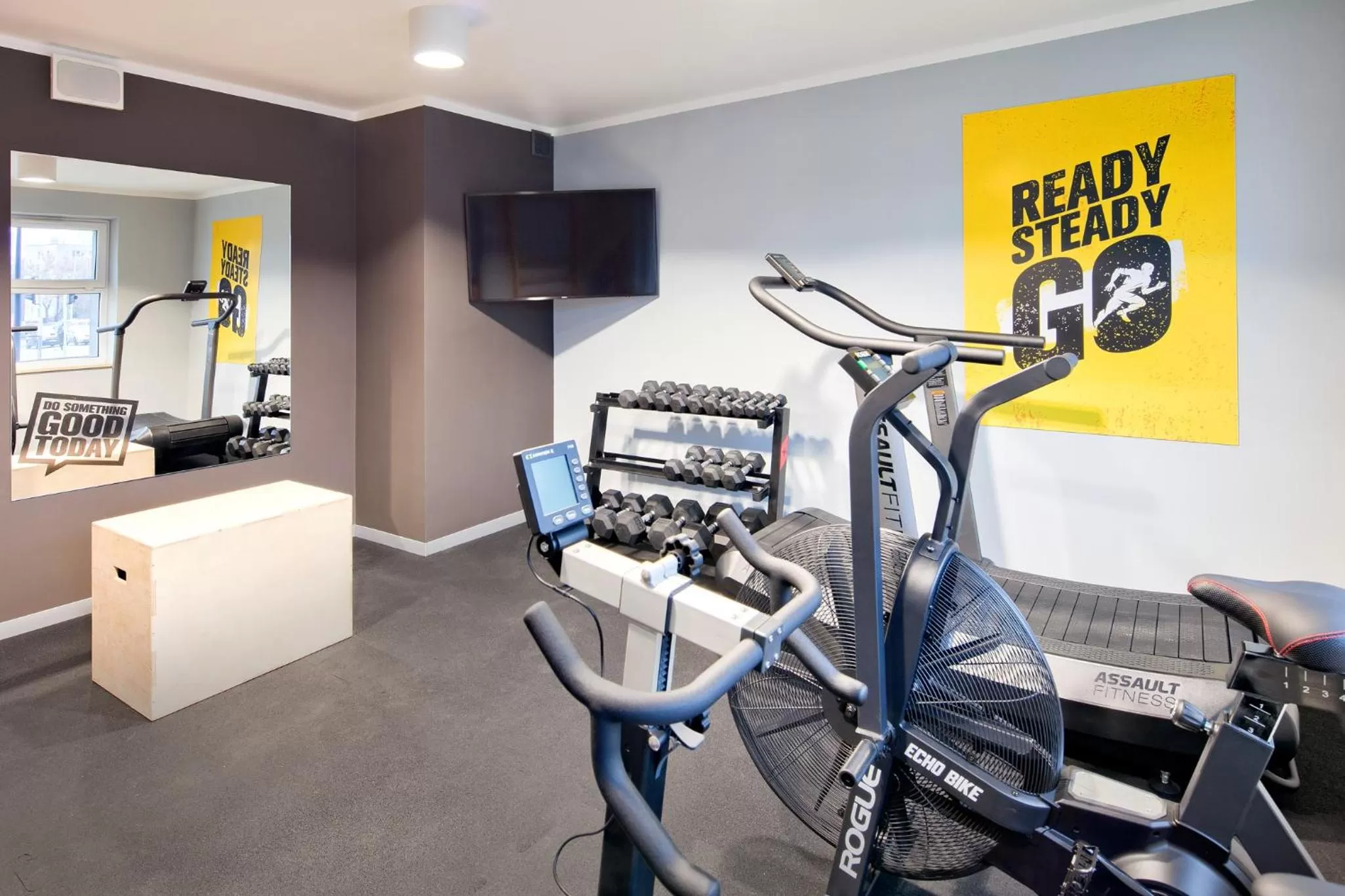 Fitness centre/facilities in o3Hotel