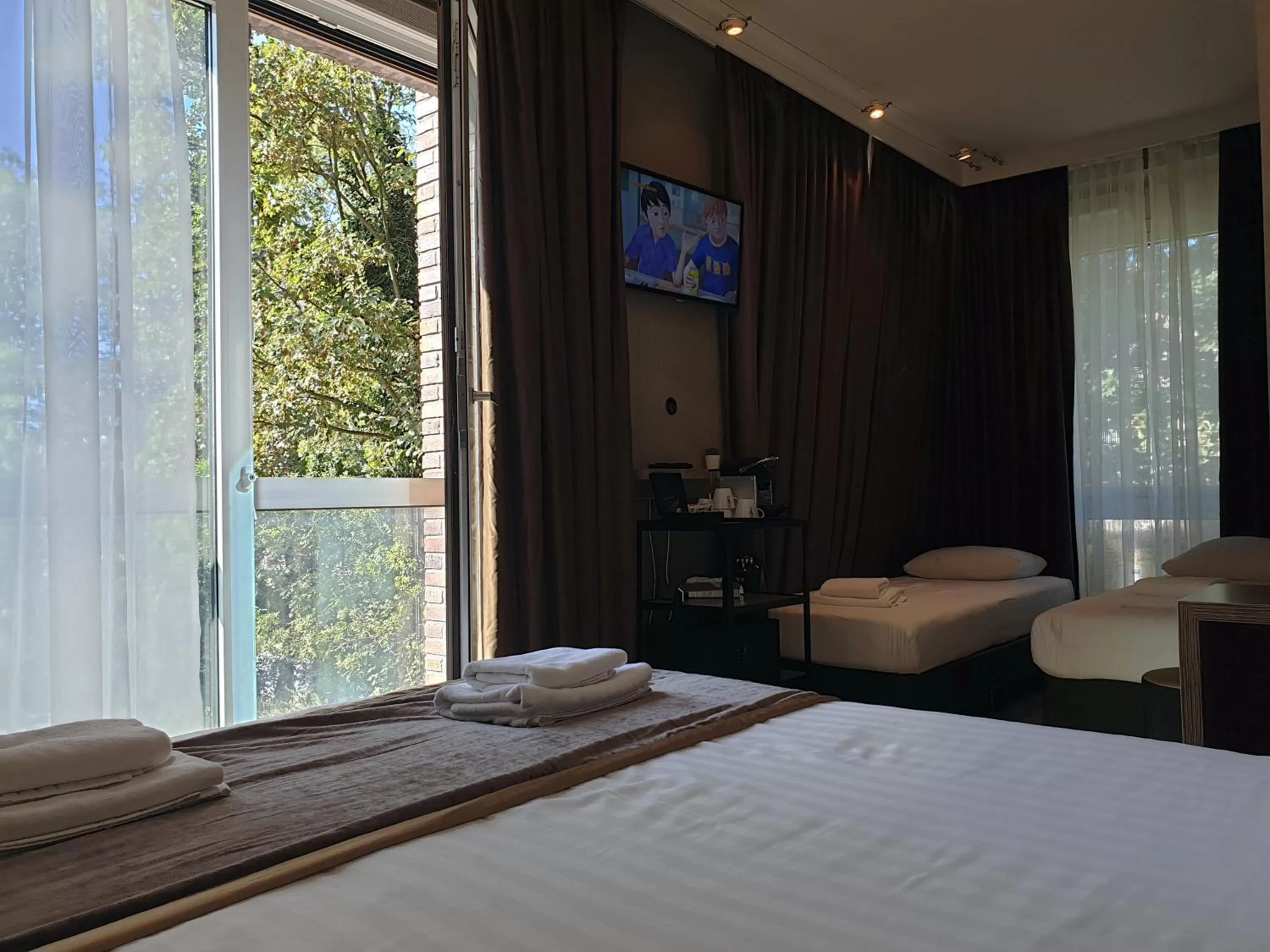 Bed in Hotel Mosaic City Centre