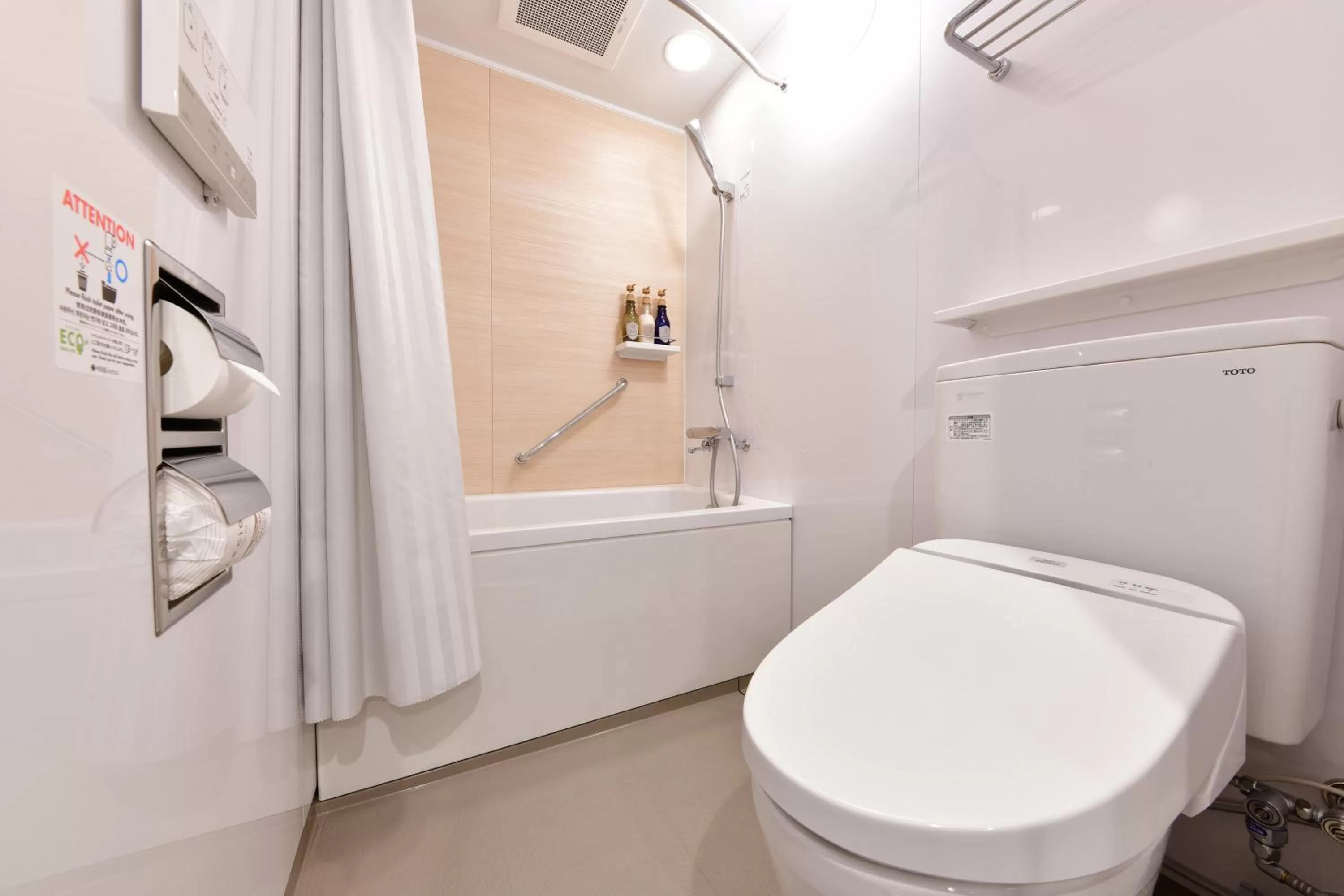 Shower in Vessel Inn Sakae Station