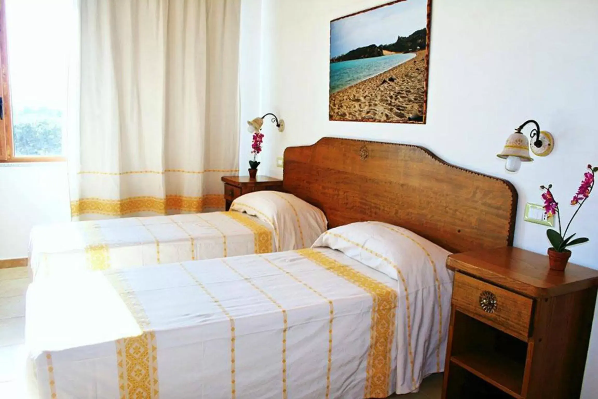 Bedroom, Bed in Bellamarina