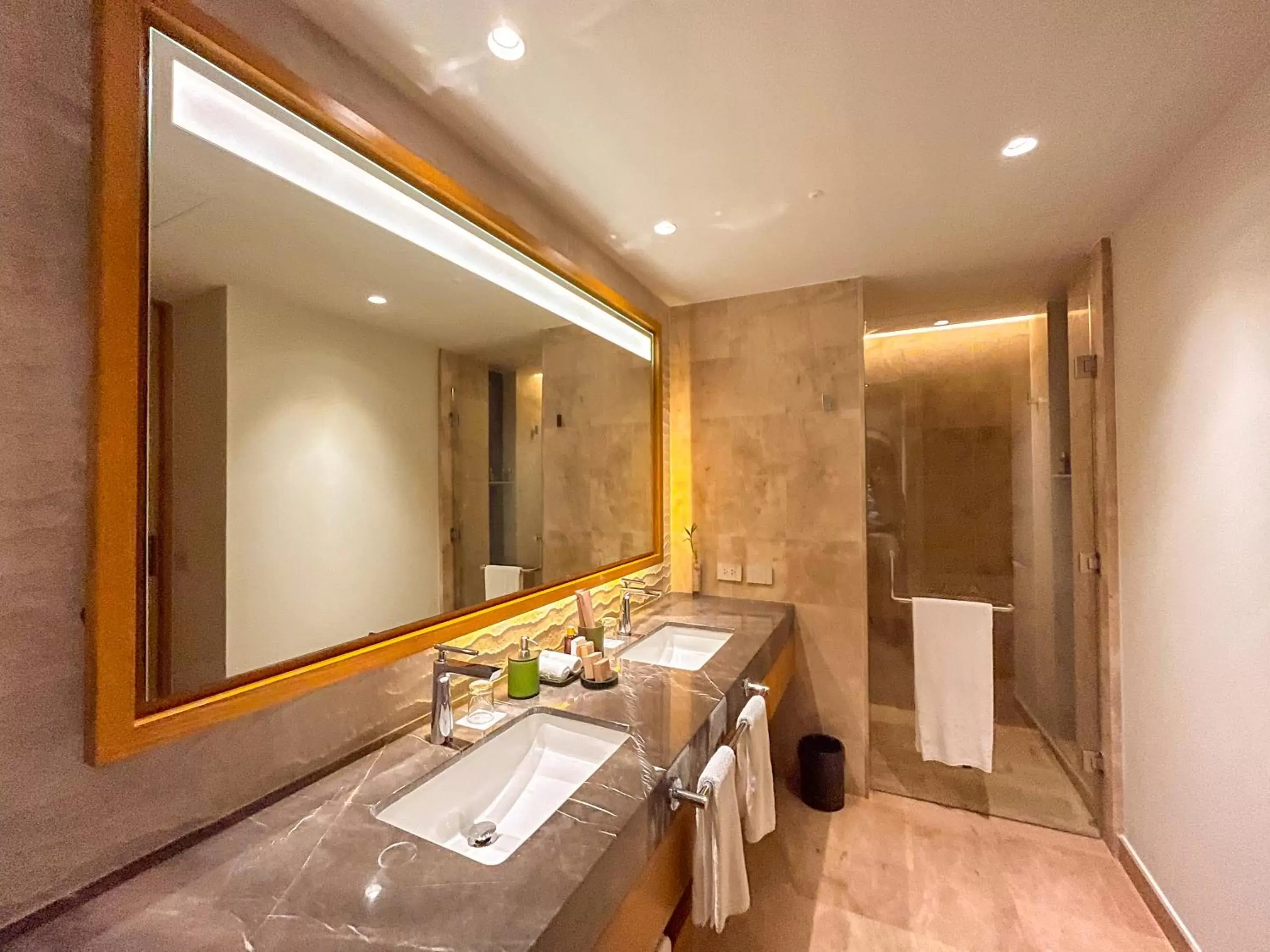 Bathroom in Haven Riviera Cancun - All Inclusive - Adults Only