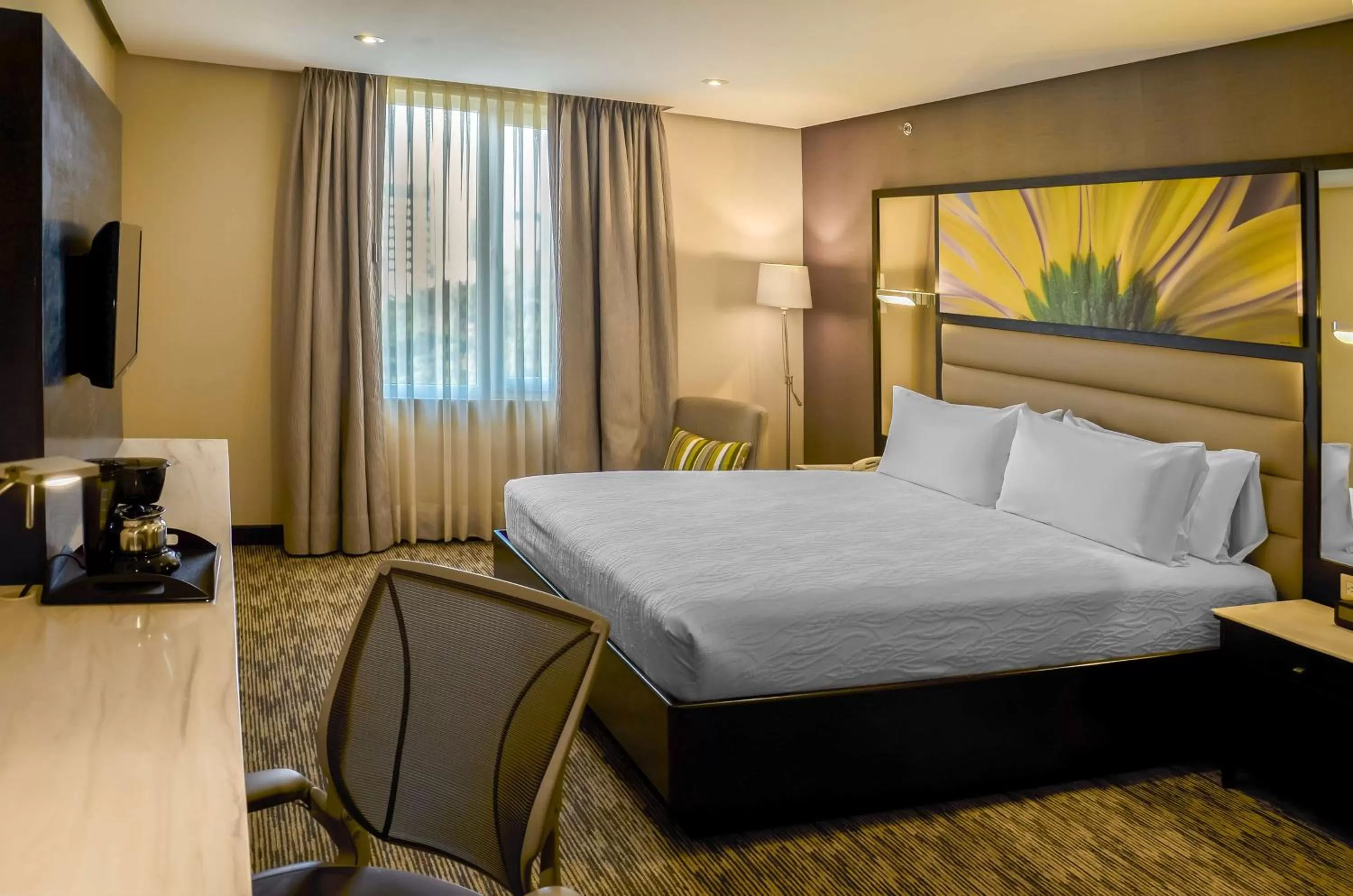 Bed in Hilton Garden Inn Guatemala City