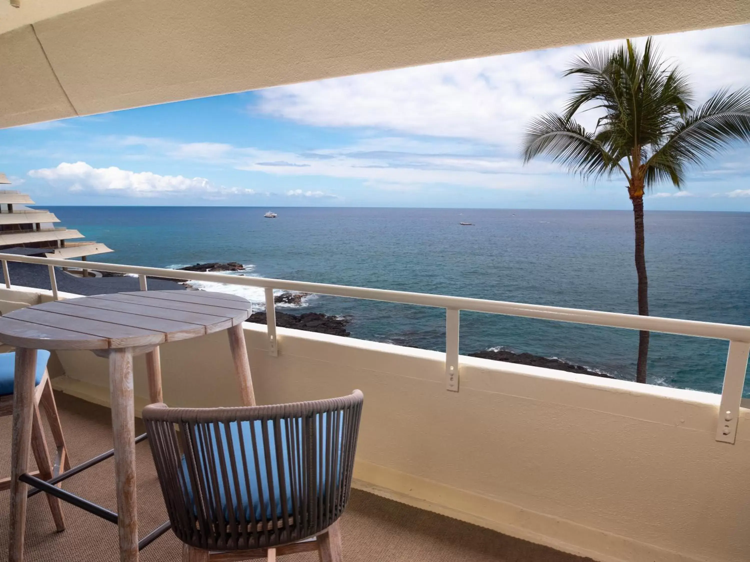 Balcony/Terrace in Royal Kona Resort