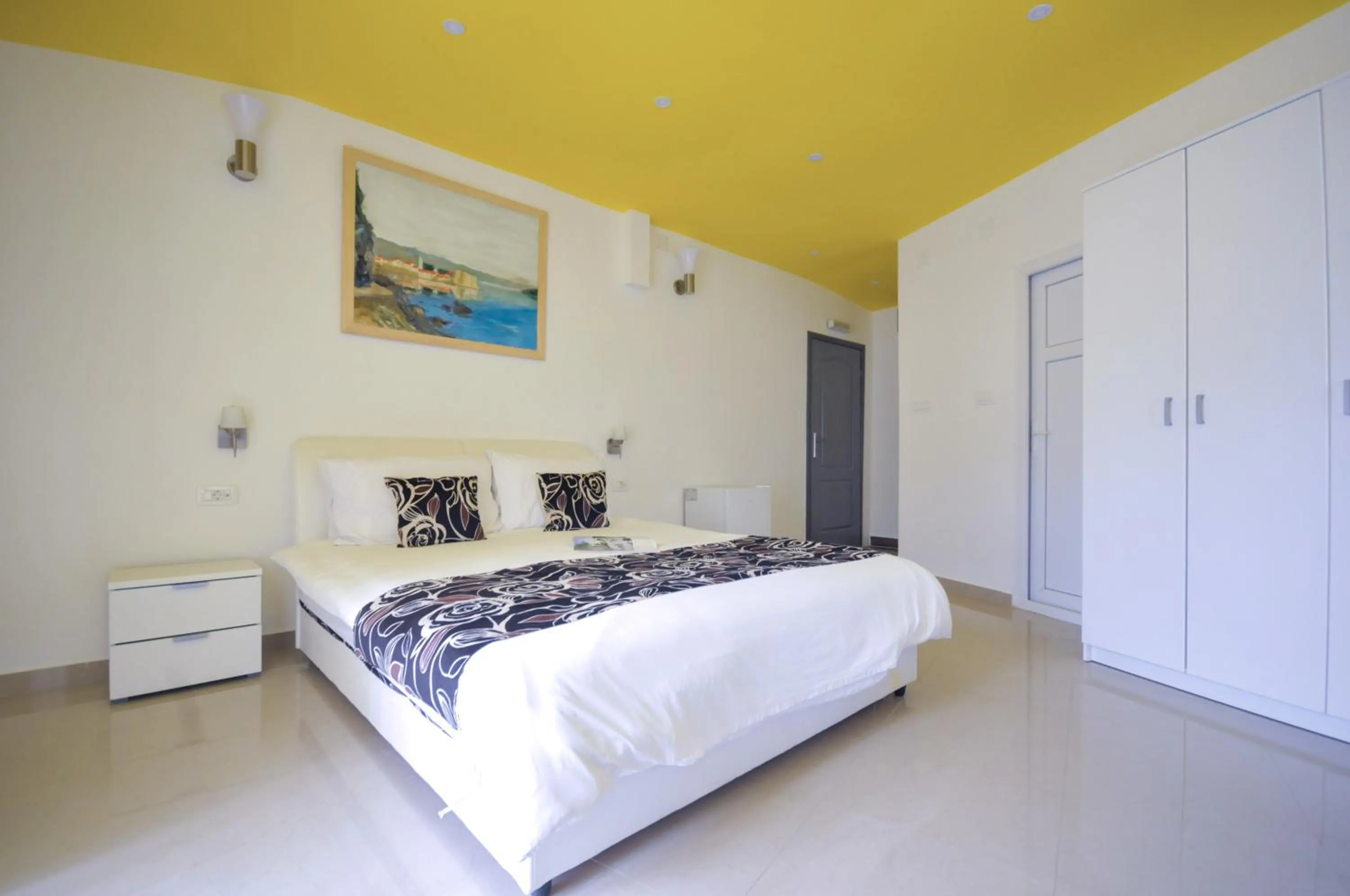 Bedroom, Bed in Hotel Oaza