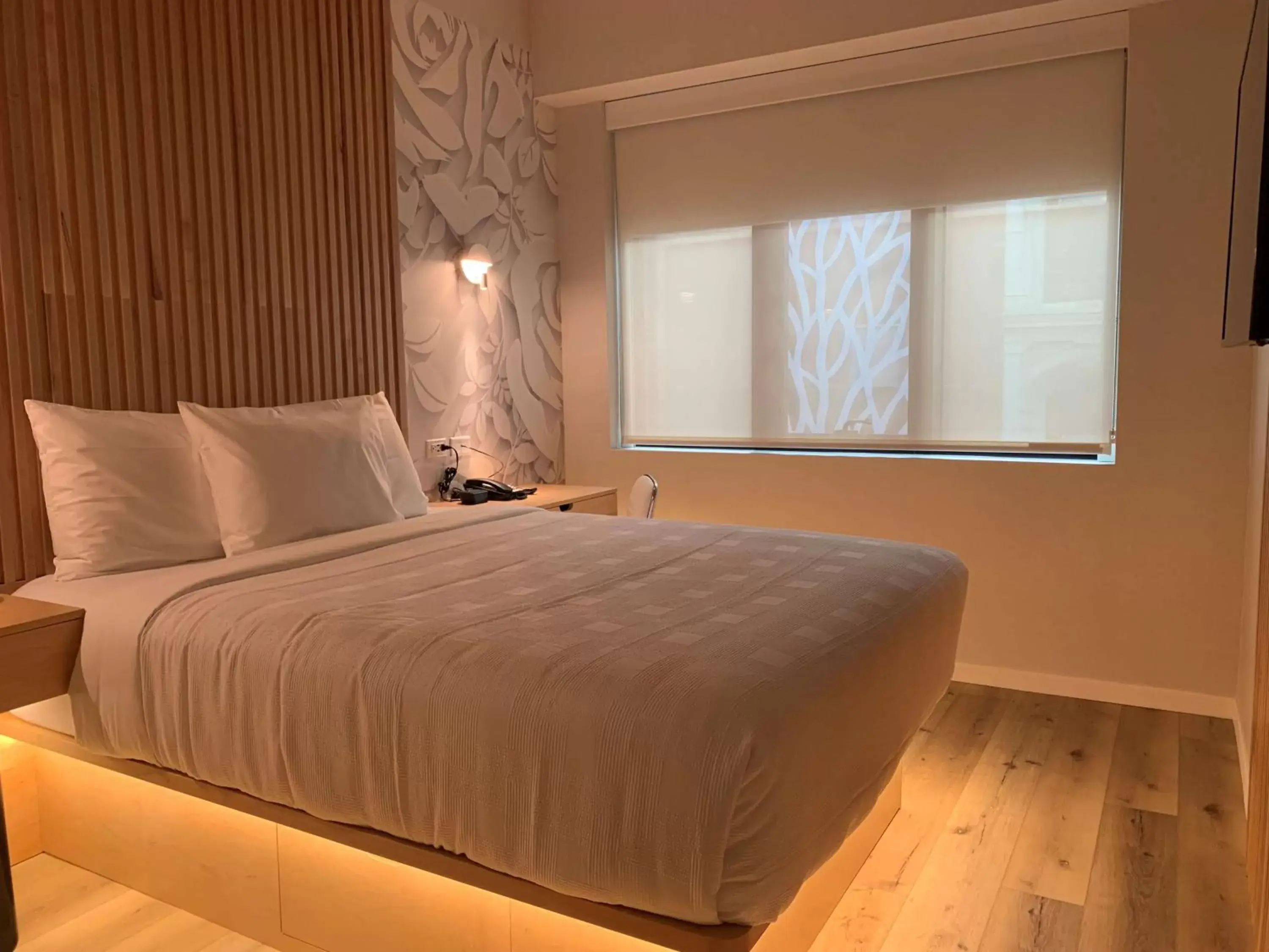 Bedroom, Bed in Best Western Plus Soho Hotel
