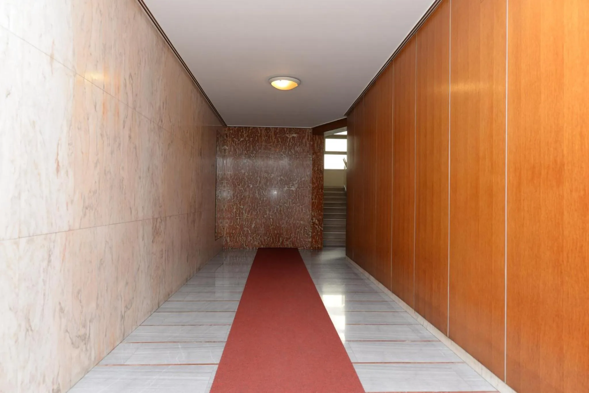 Facade/entrance in Guest House Train Station Venice - Atika & Atif