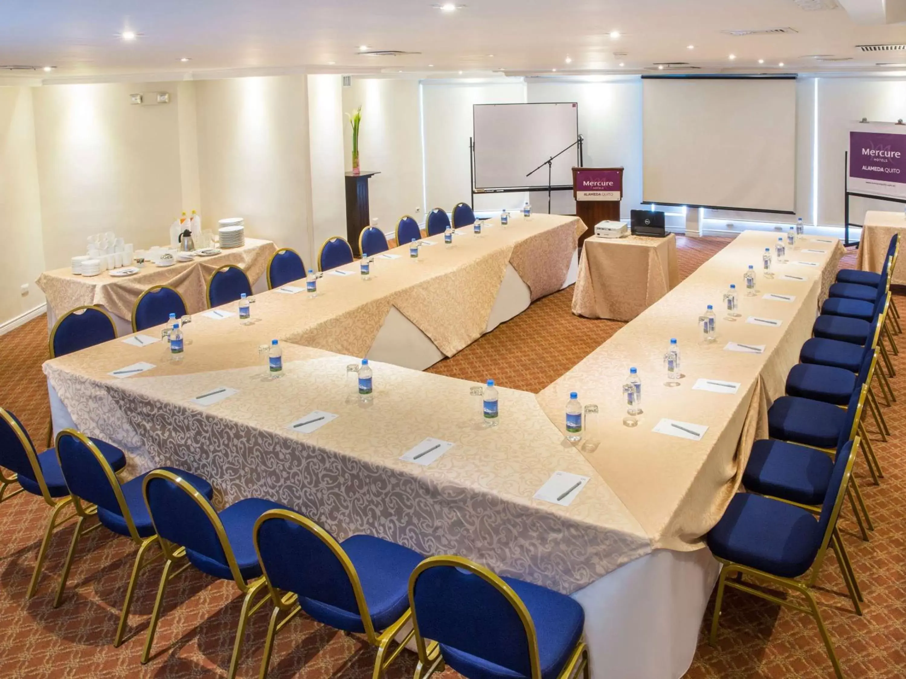 Meeting/conference room in Mercure Alameda Quito