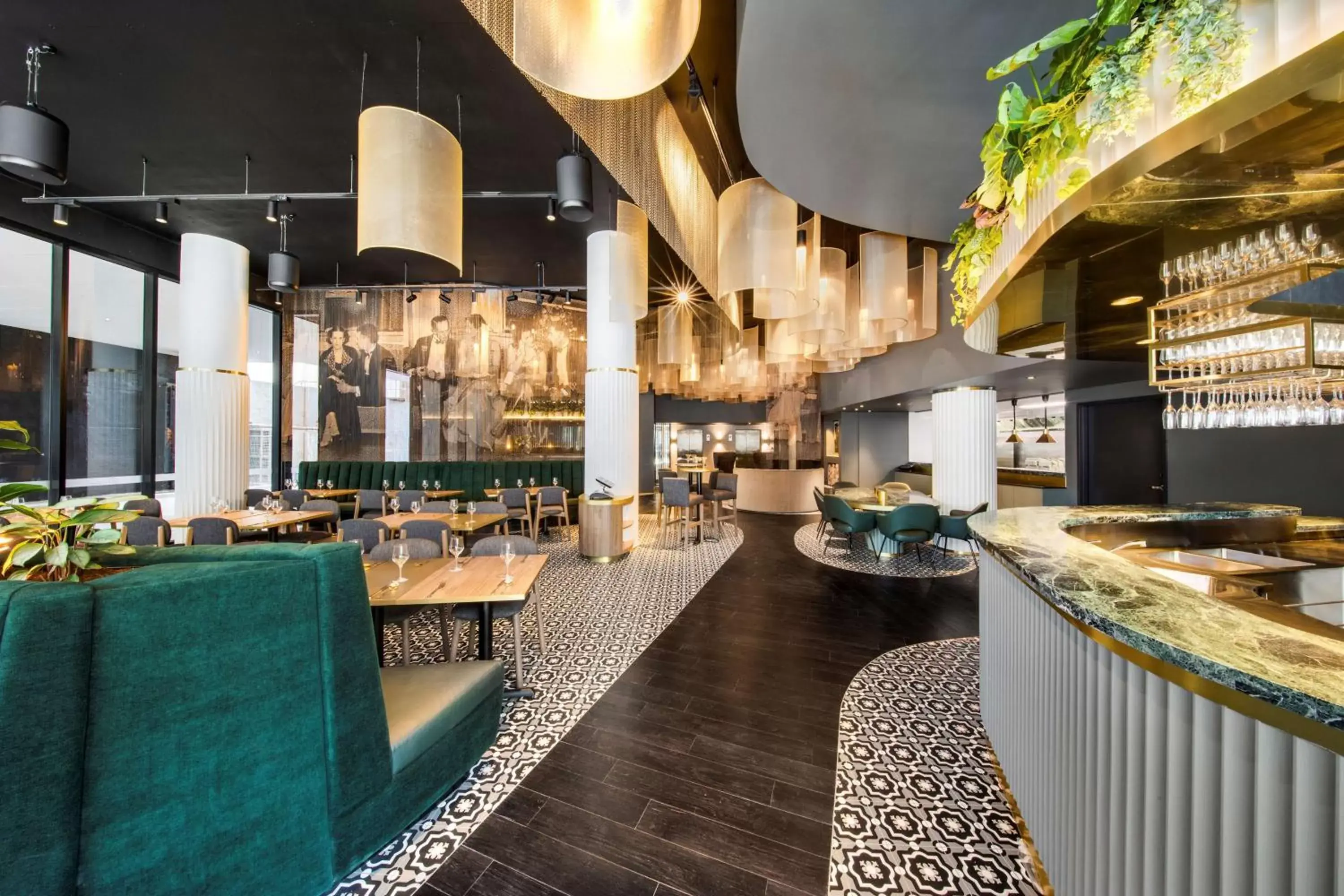 Restaurant/places to eat, Lounge/Bar in Vibe Hotel Hobart