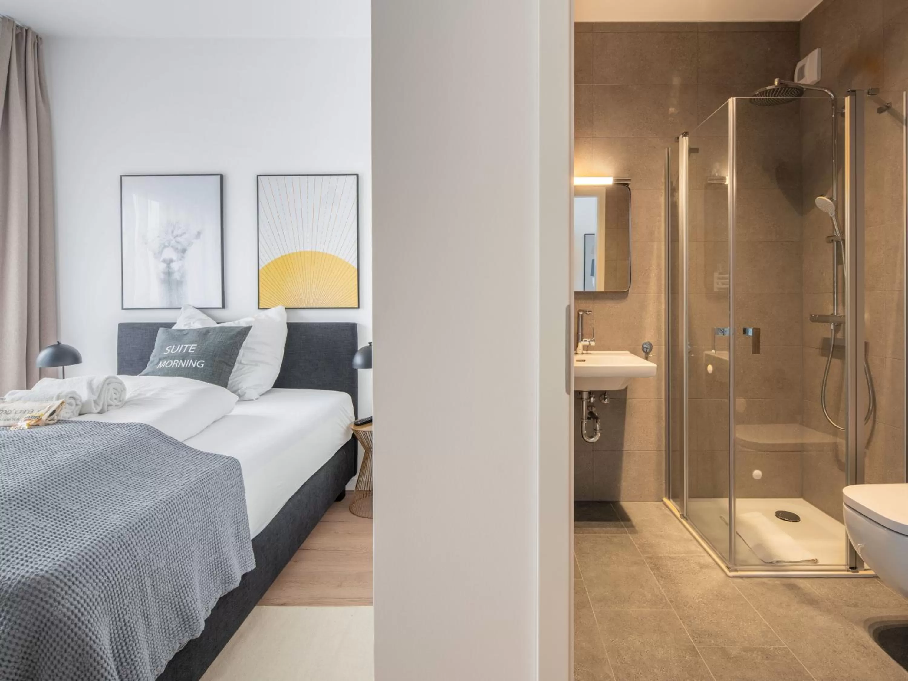 Bed in Limehome Frankfurt Gutleutstraße - Digital Access