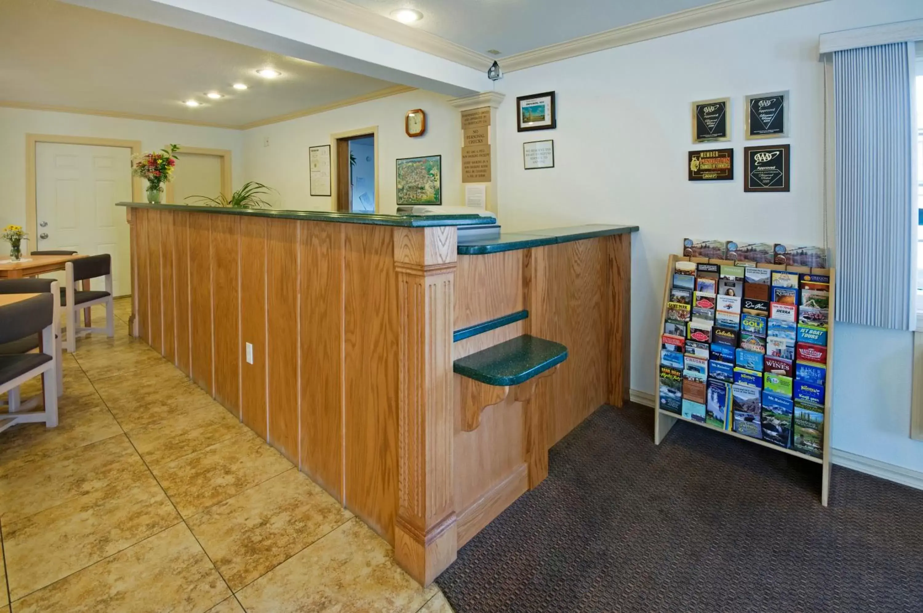 Lobby or reception in Americas Best Value Inn - Pendleton Lobby or reception in Americas Best Value Inn - Pendleton