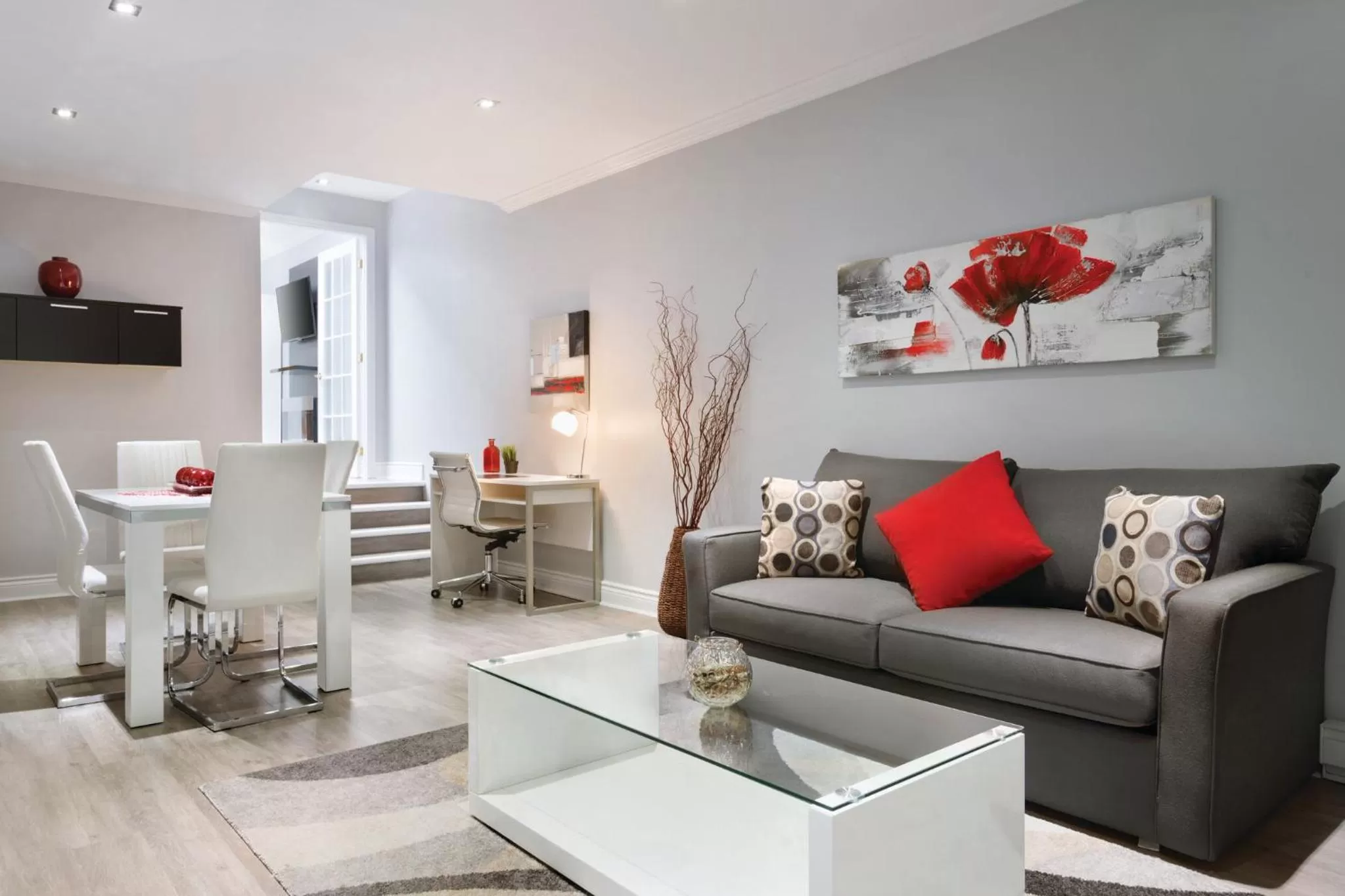 Living room in Travelodge by Wyndham Quebec City Hotel & Convention Centre