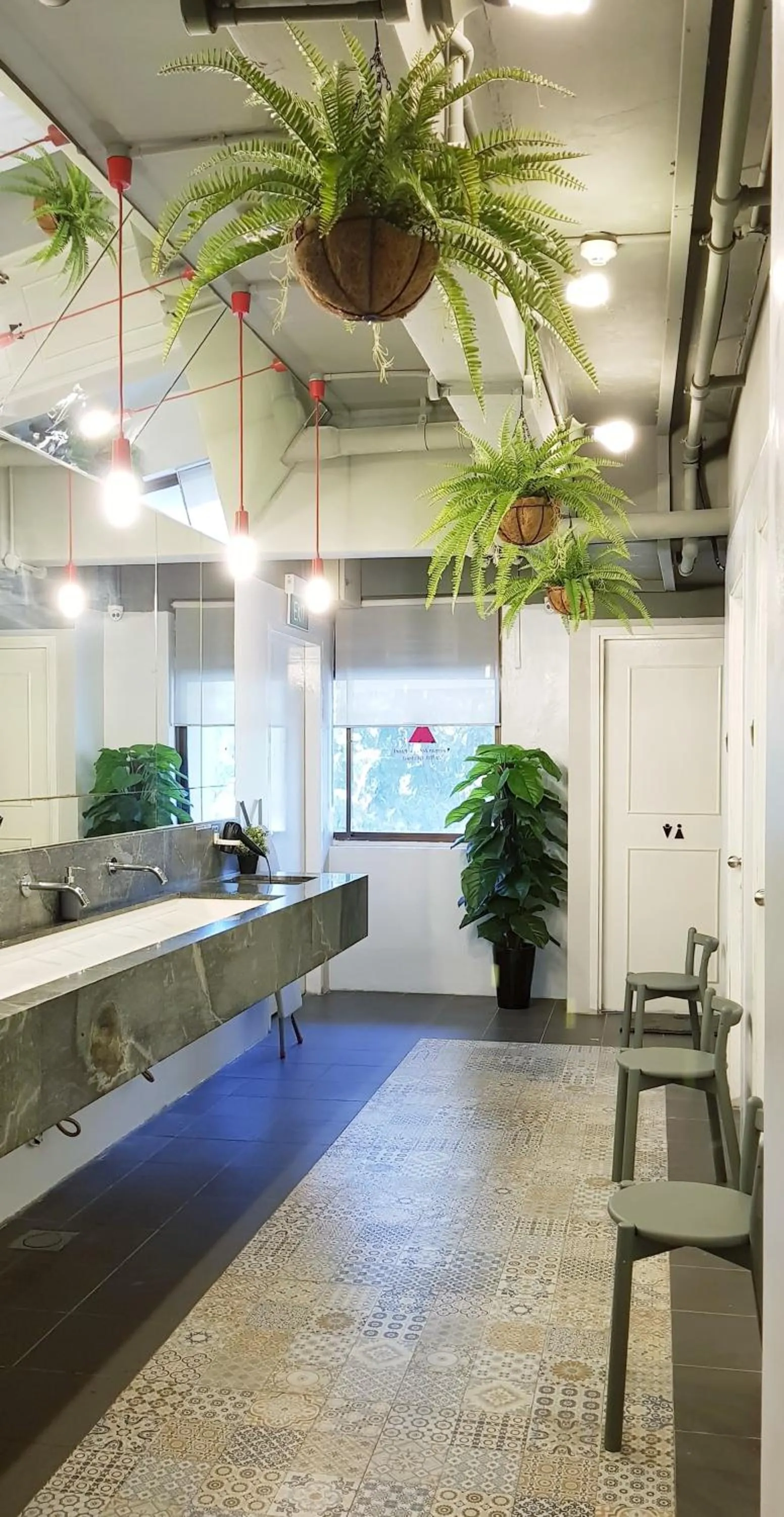 Shower in The Pod at Beach Road Boutique Capsule Hotel