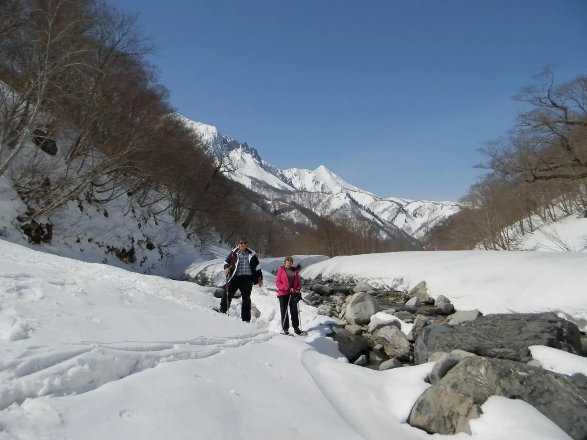 Nearby landmark, Winter in Tenjin Lodge