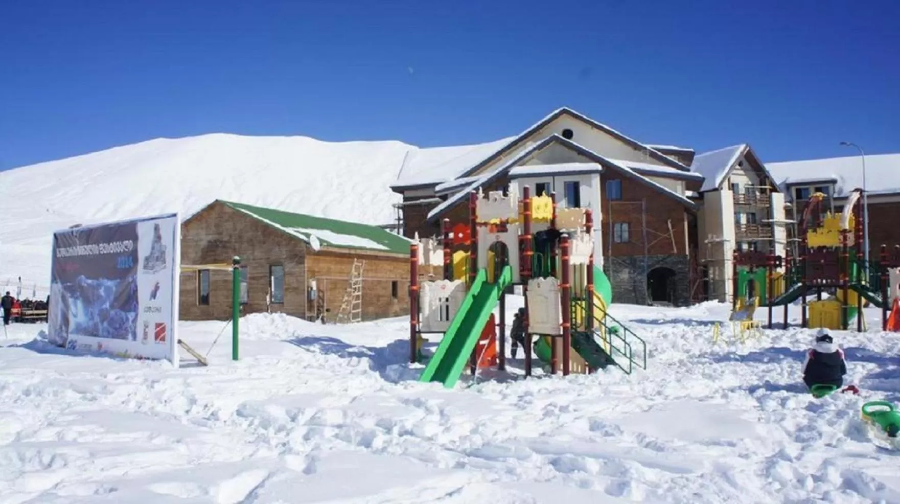 New Gudauri Loft 2 - Mountain Harmony, Quiet & Cosy Place Next to Main Lift