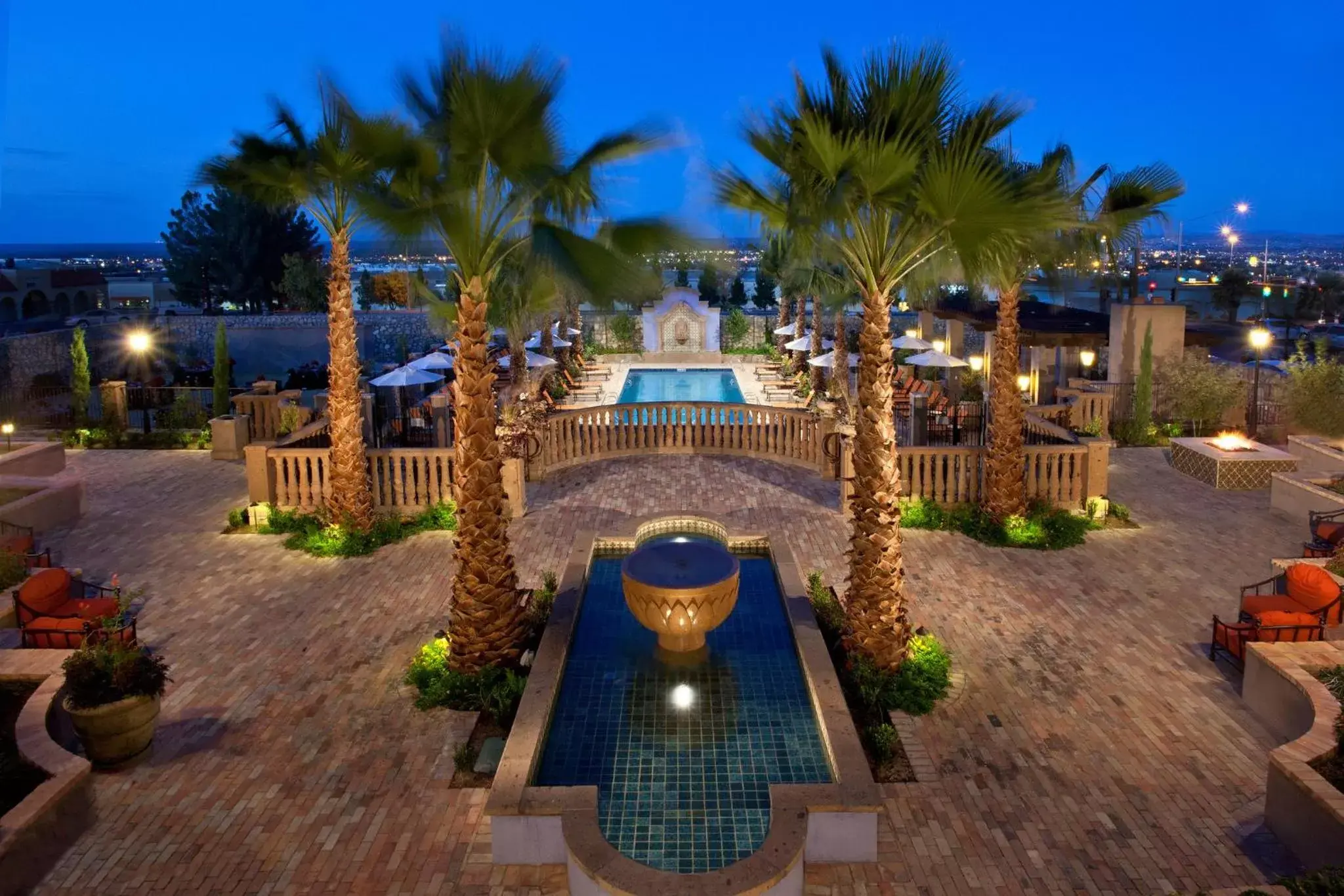 Pool View in Hotel Encanto de Las Cruces