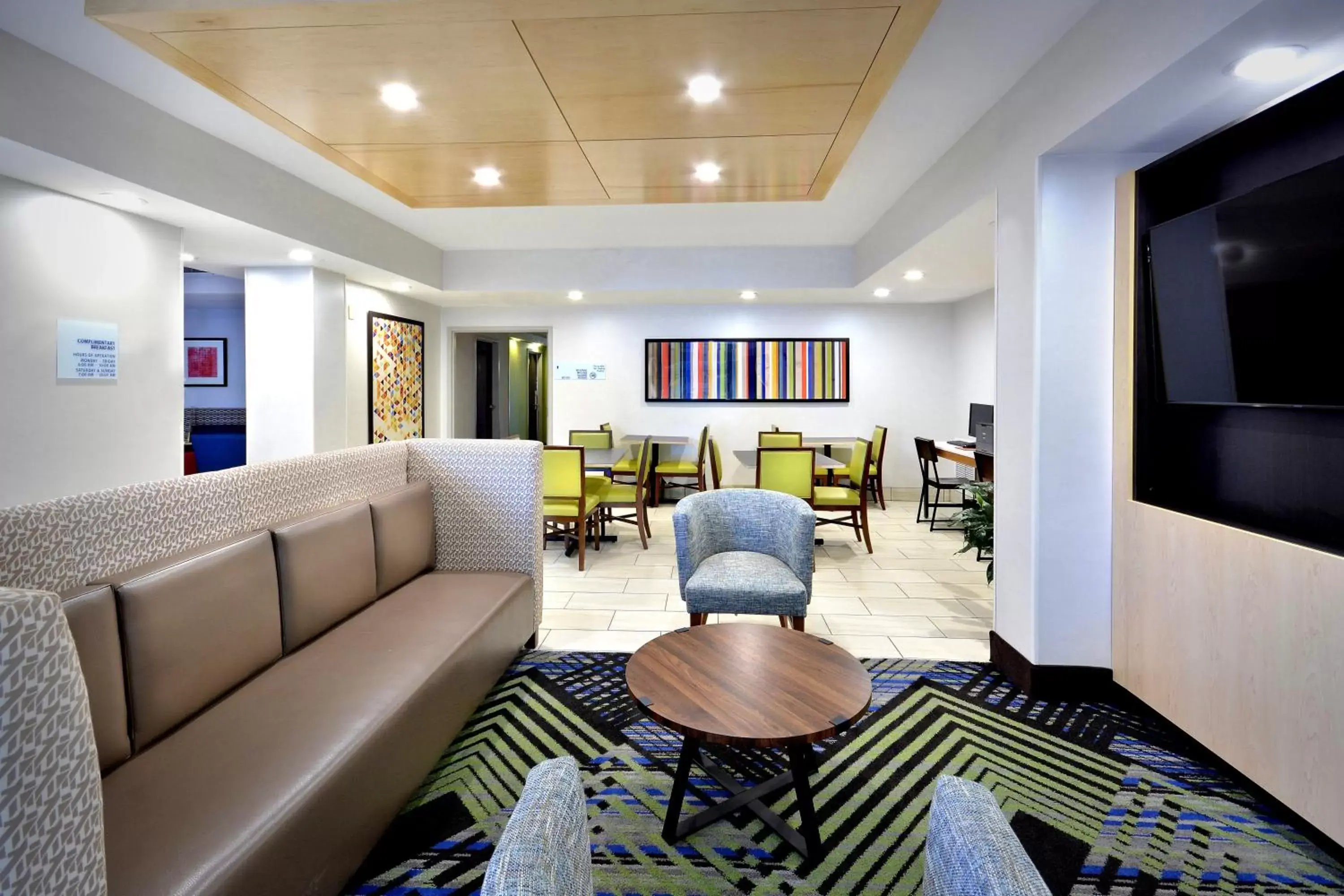 Property building, Seating Area in Holiday Inn Express Durham, an IHG Hotel