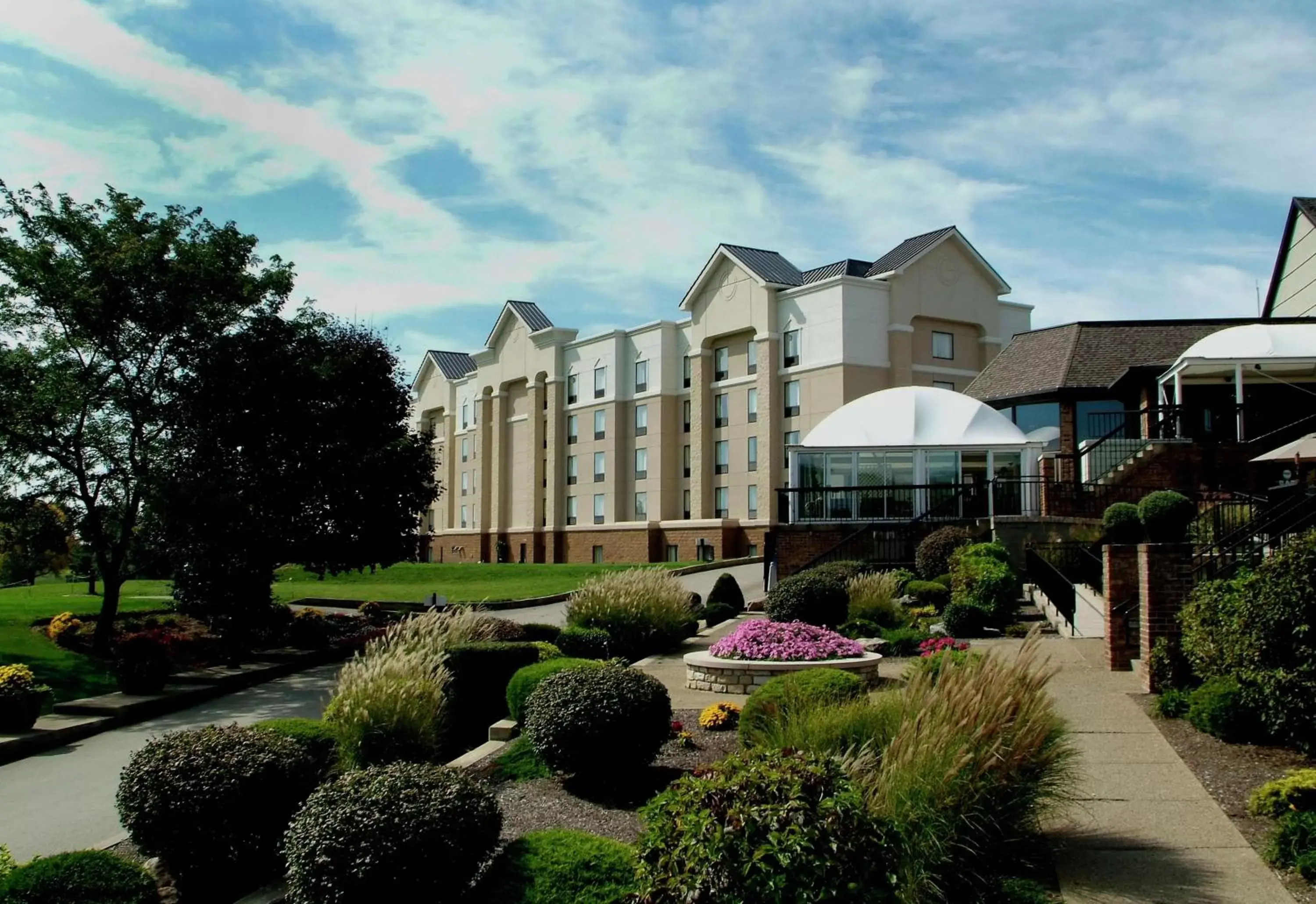 Property building in Hampton Inn & Suites Blairsville Property building in Hampton Inn & Suites Blairsville