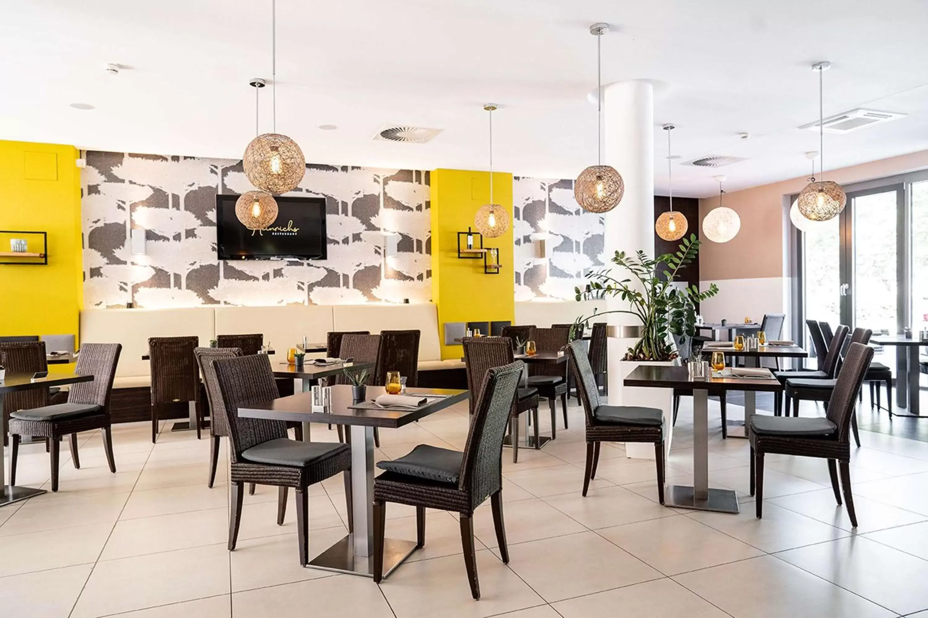 Restaurant/Places to Eat in Lanzcarré Hotel Mannheim, a member of Radisson Individuals