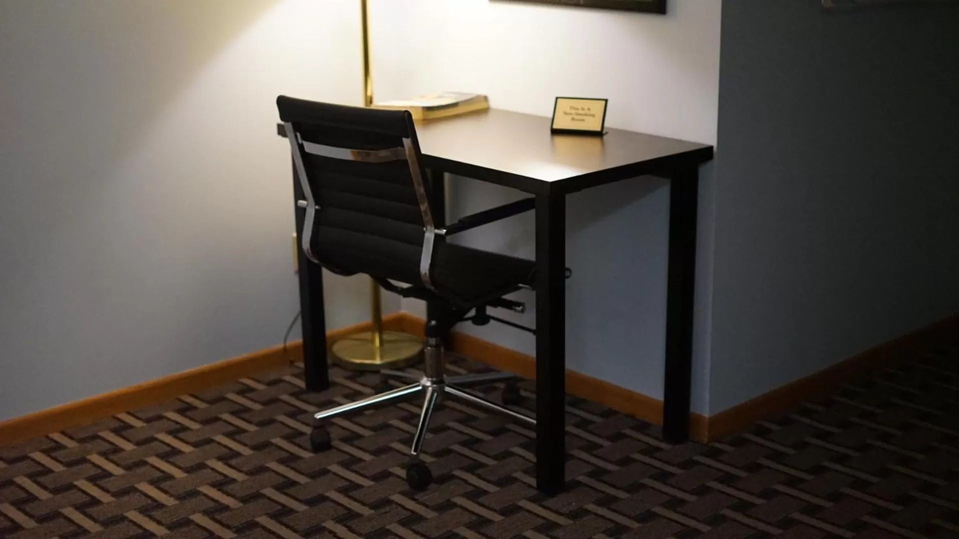 Seating area in Budget Host Inn Fridley