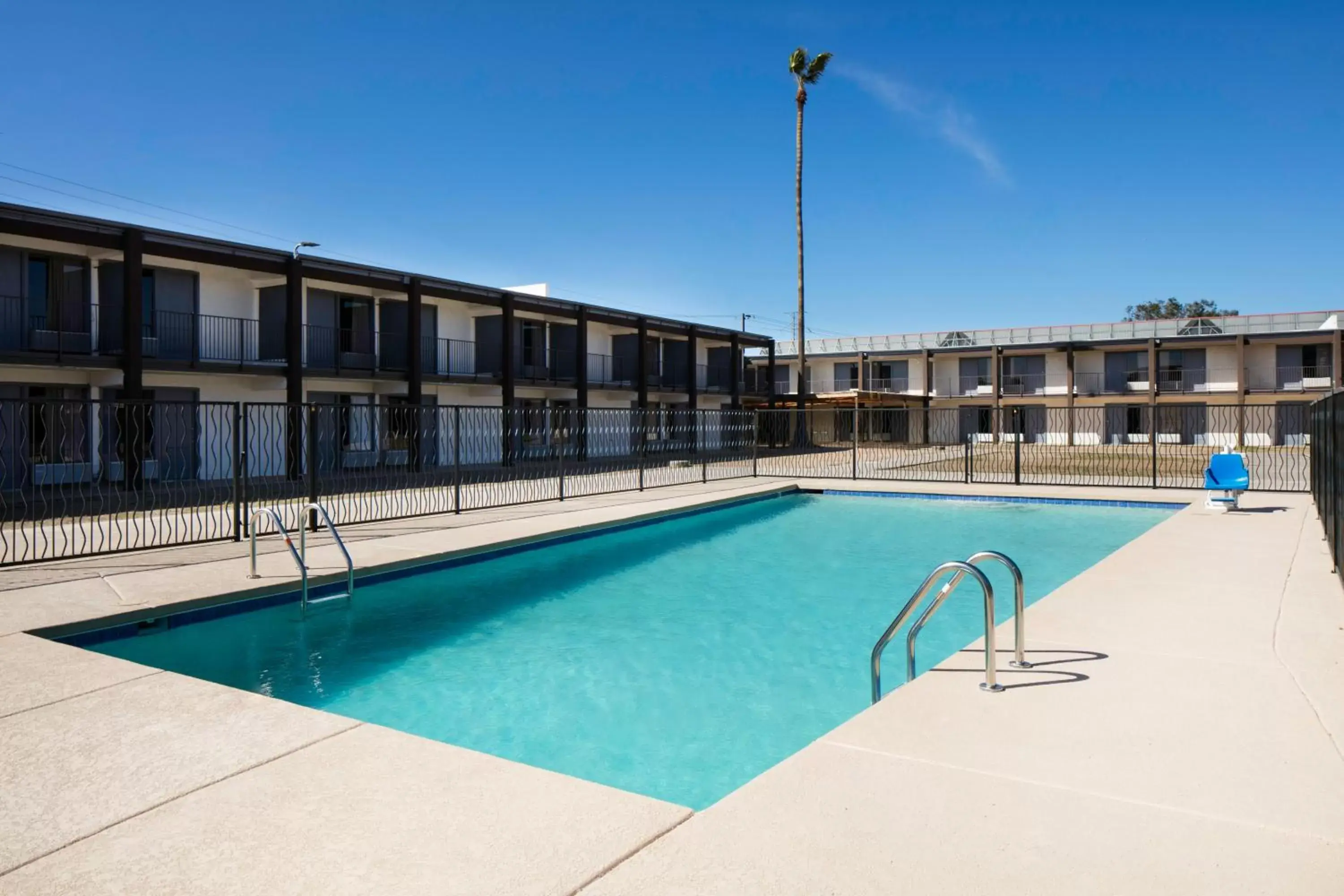 Property building, Swimming Pool in Red Lion Inn & Suites Tucson Downtown