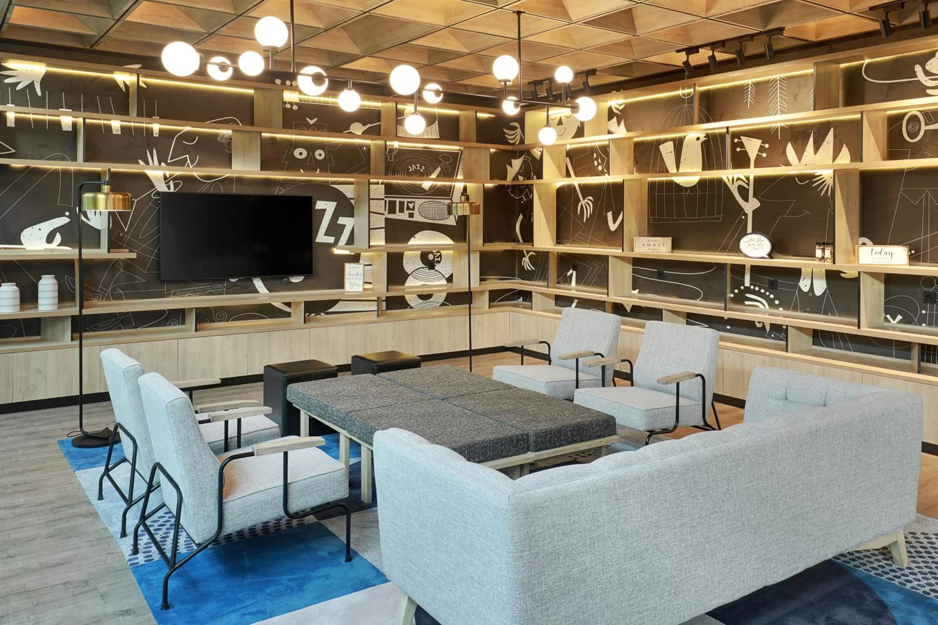 Communal lounge/ TV room in Ibis Samarinda