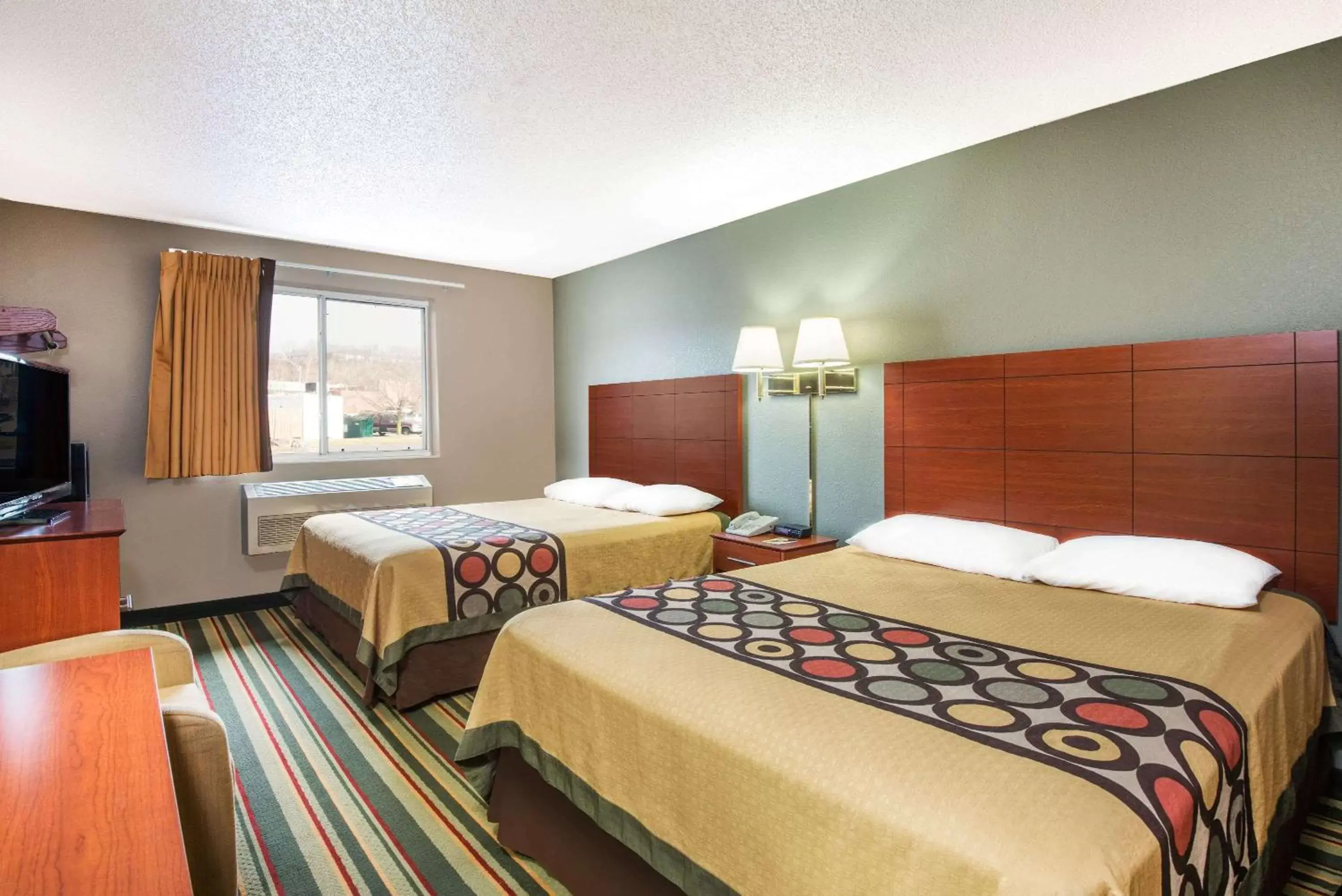 Photo of the whole room, Bed in Super 8 by Wyndham Clearfield