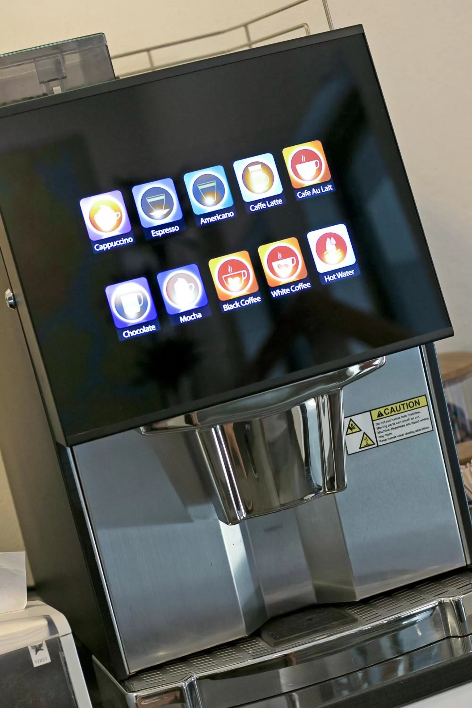 Coffee/tea facilities in First Hotel Brommaplan