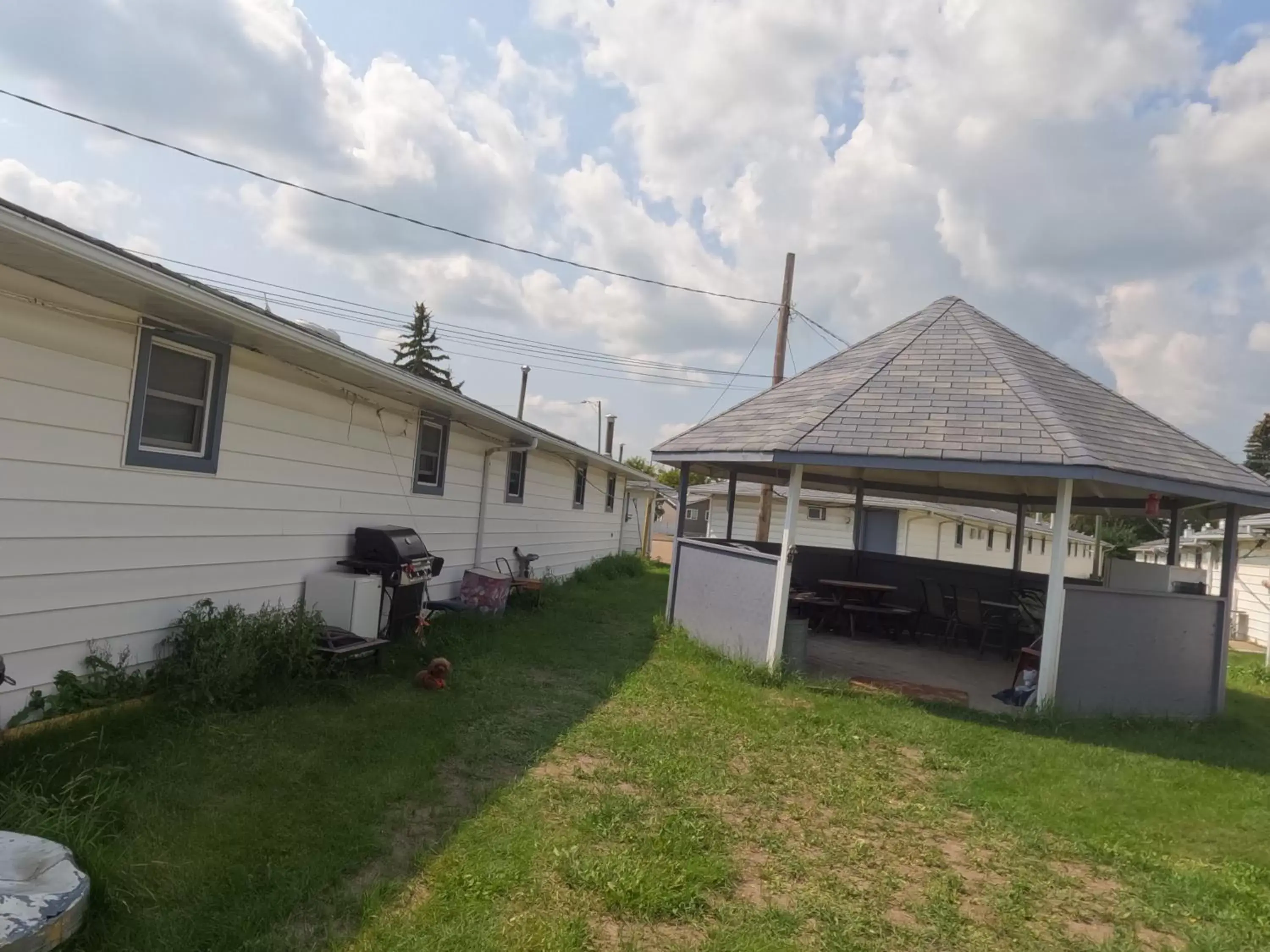 Property Building in Westview Motel