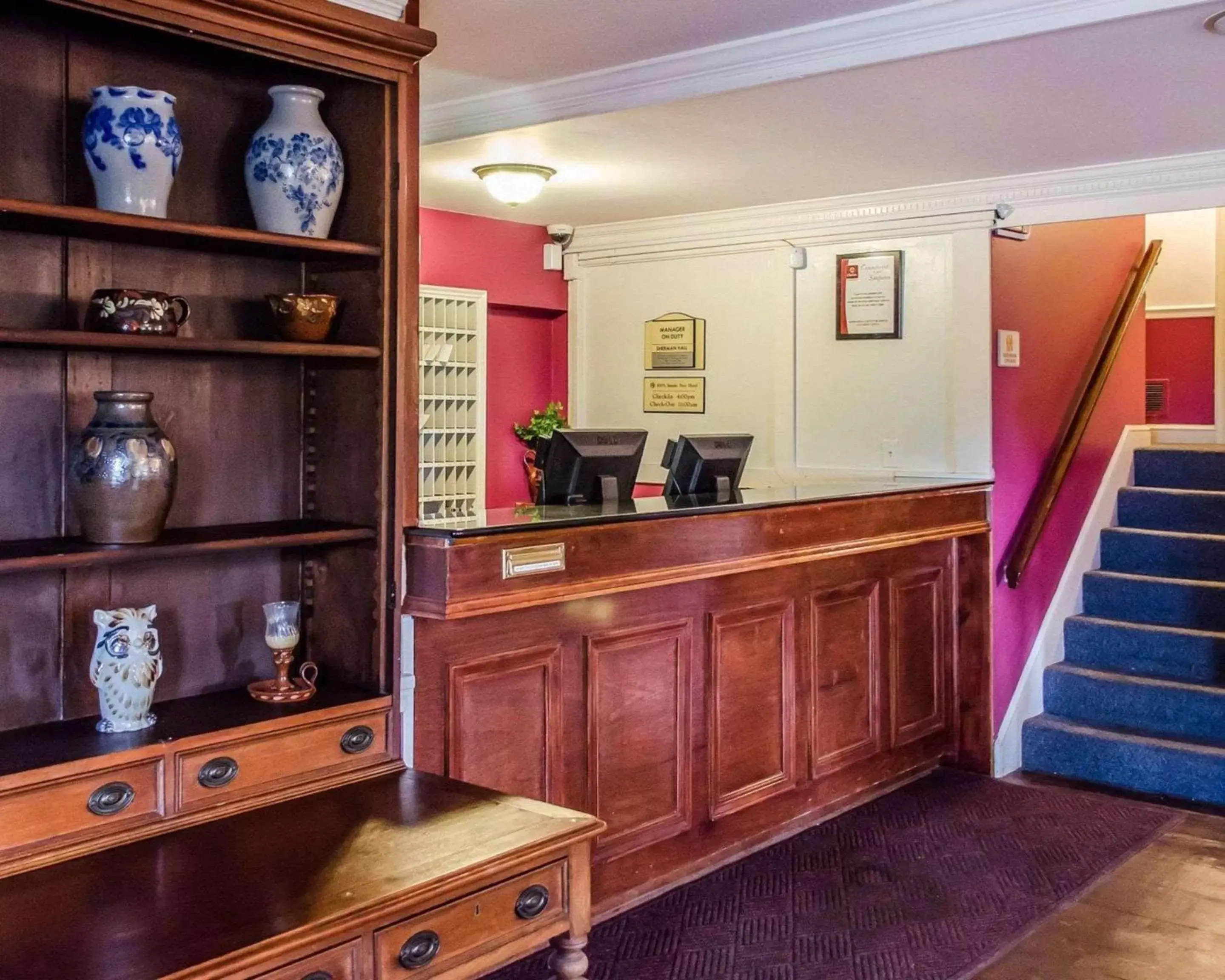 Lobby or reception in Clarion Inn Strasburg - Lancaster Lobby or reception in Clarion Inn Strasburg - Lancaster