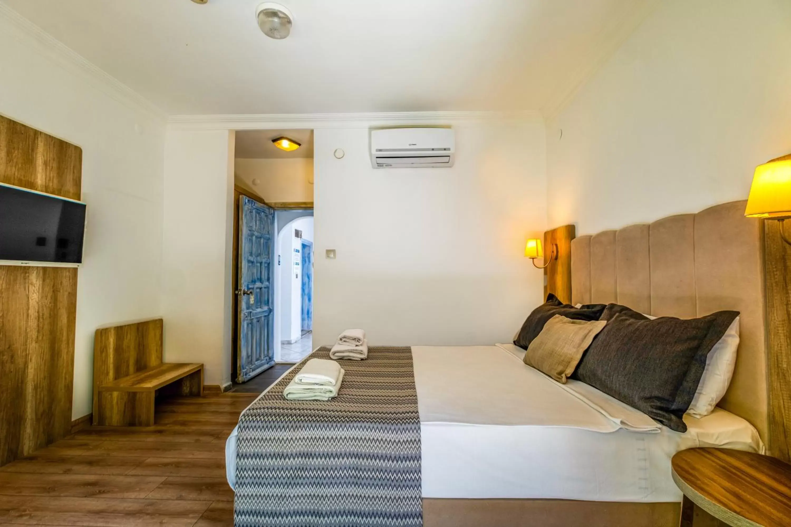 Massage, Bed in Costa Bodrum City