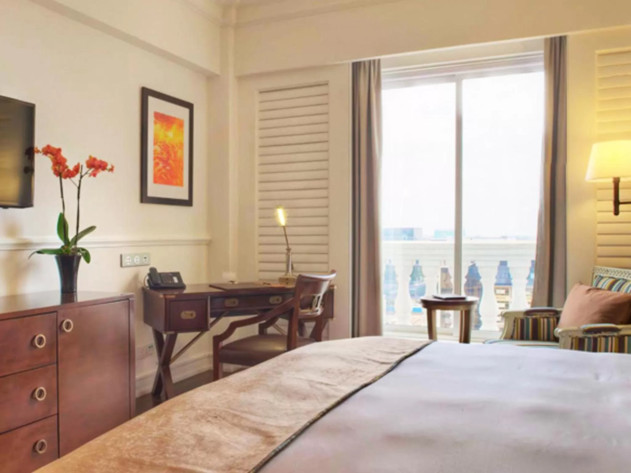 Bed in Villa Rosa Kempinski