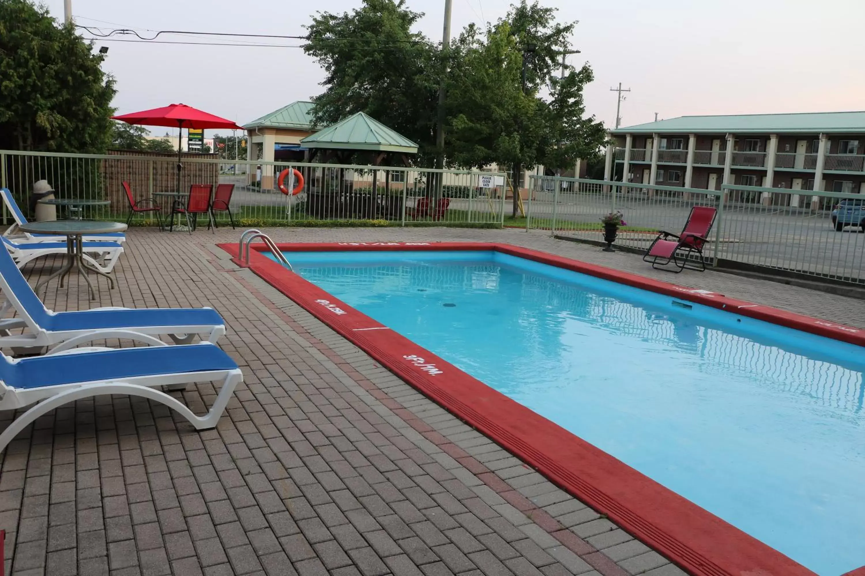 Swimming Pool in Quality Inn & Suites 1000 Islands