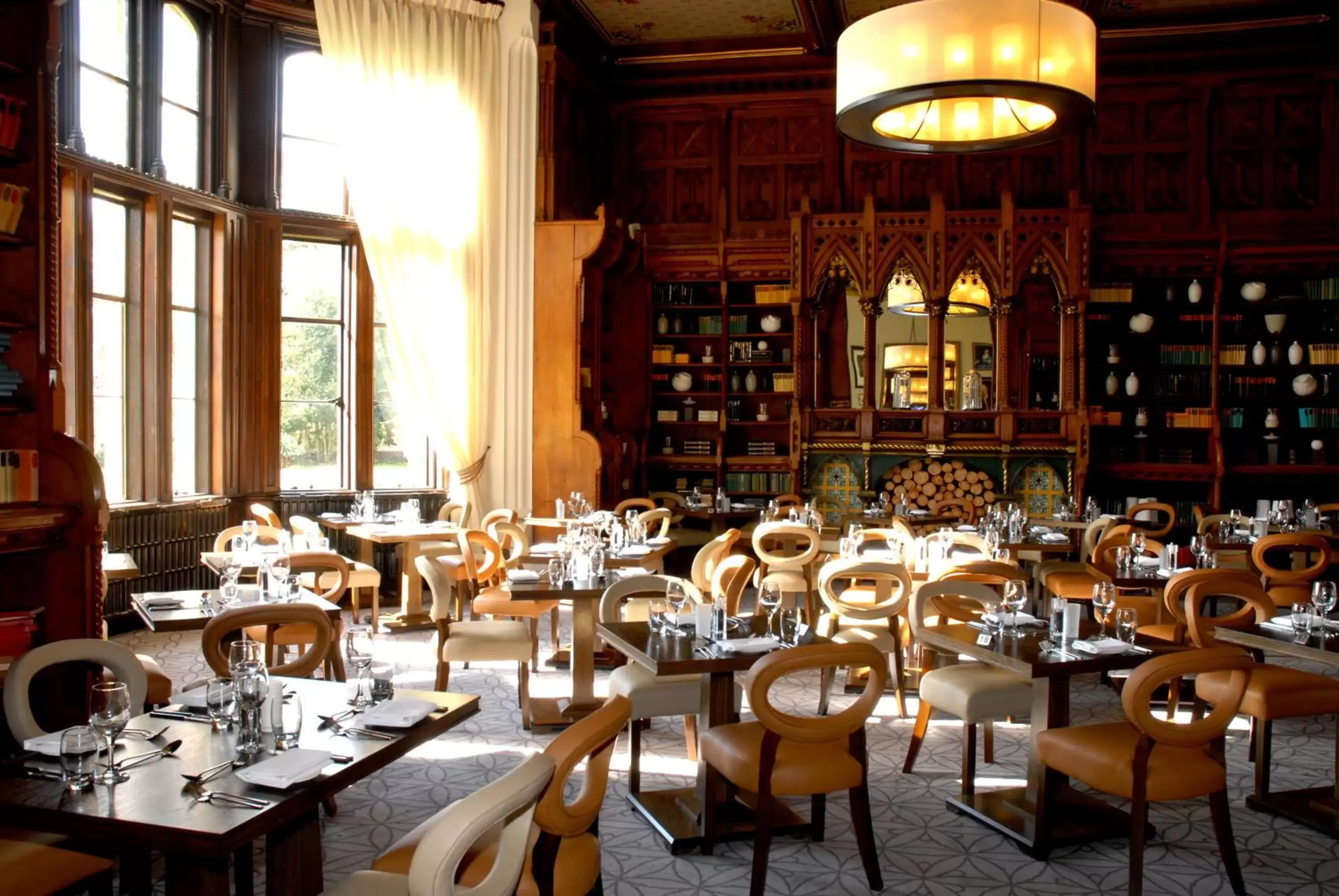 Restaurant/Places to Eat in De Vere Tortworth Court
