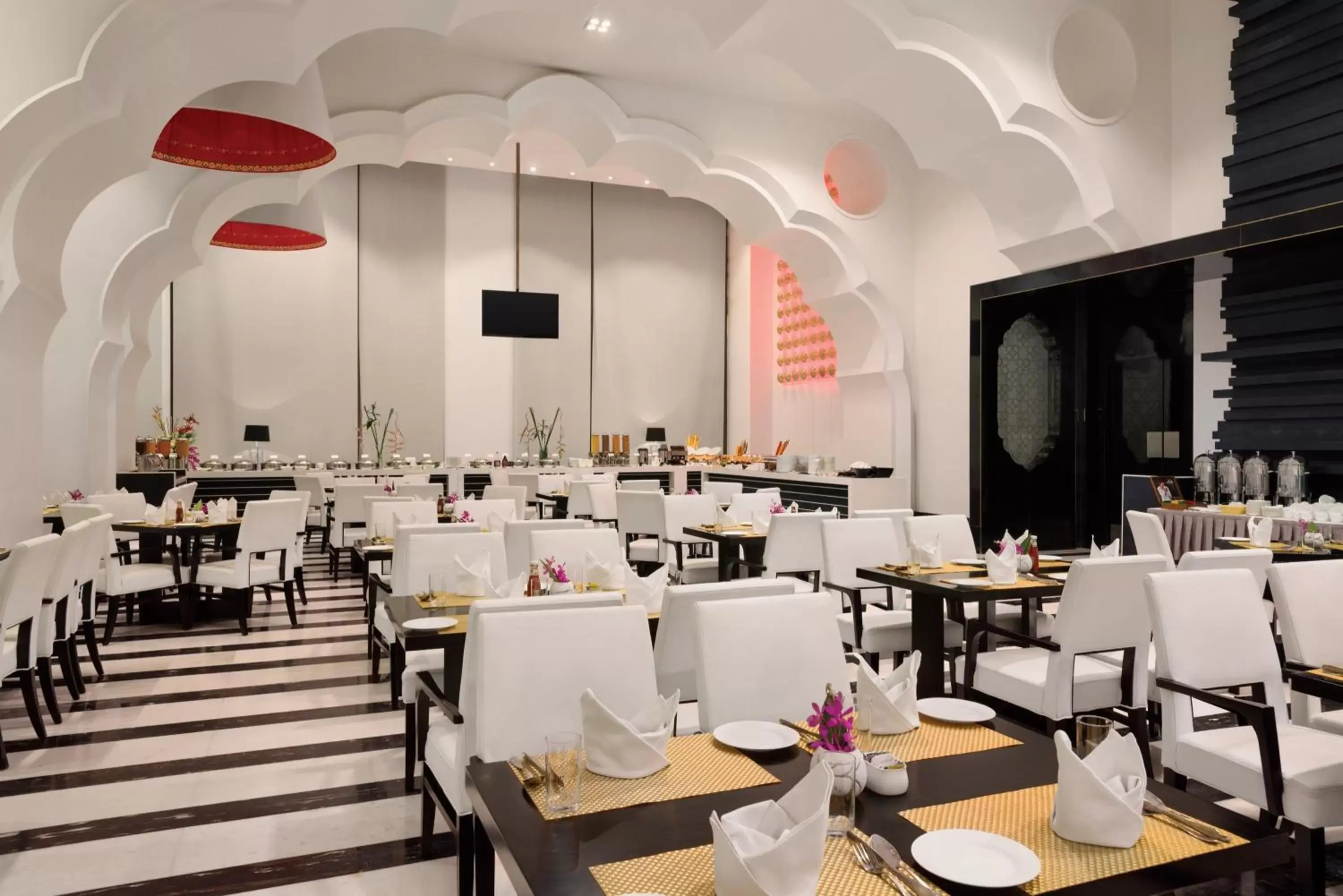 Restaurant/Places to Eat in Ramada Plaza By Wyndham Agra