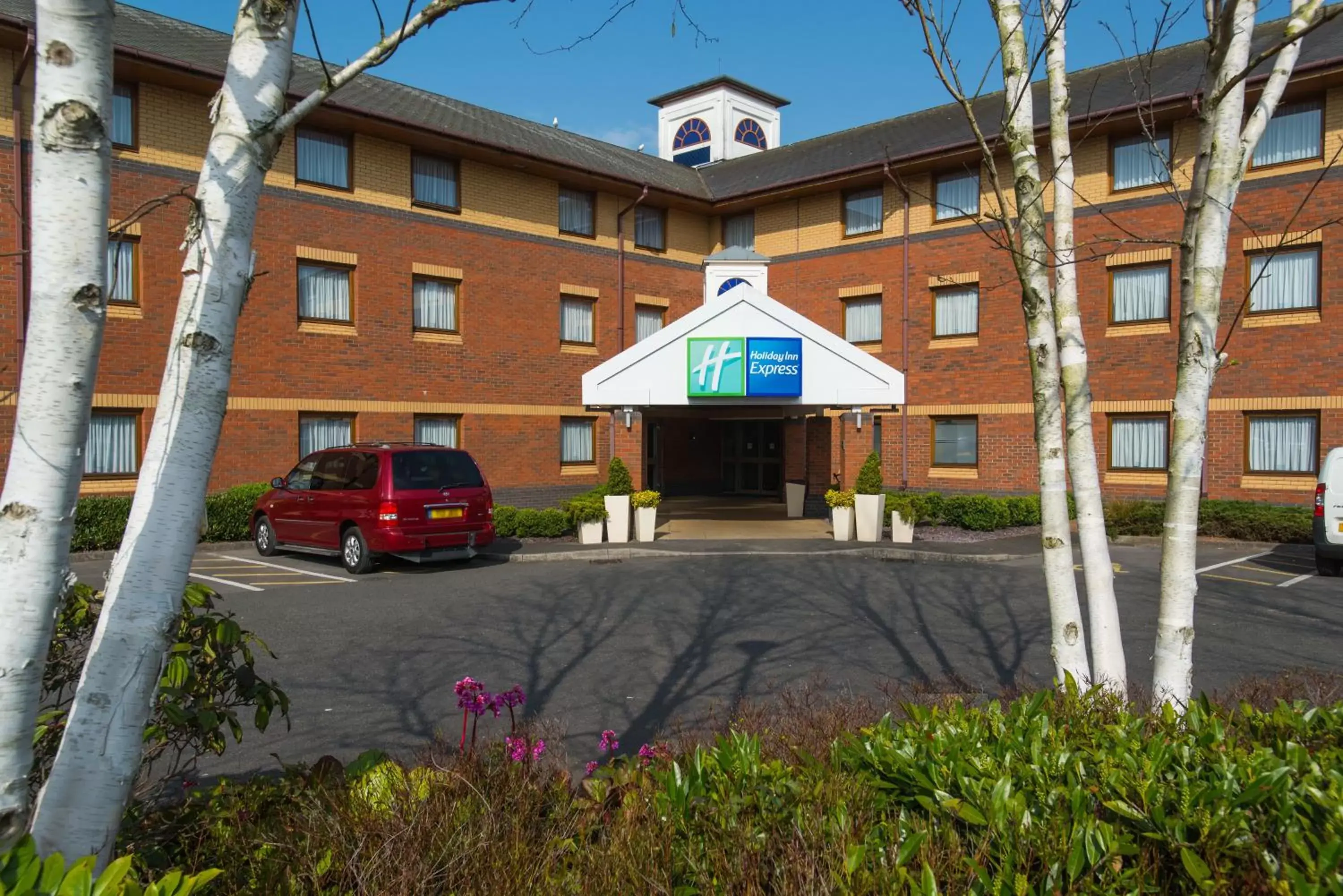 Property Building in Holiday Inn Express Exeter East, an IHG Hotel