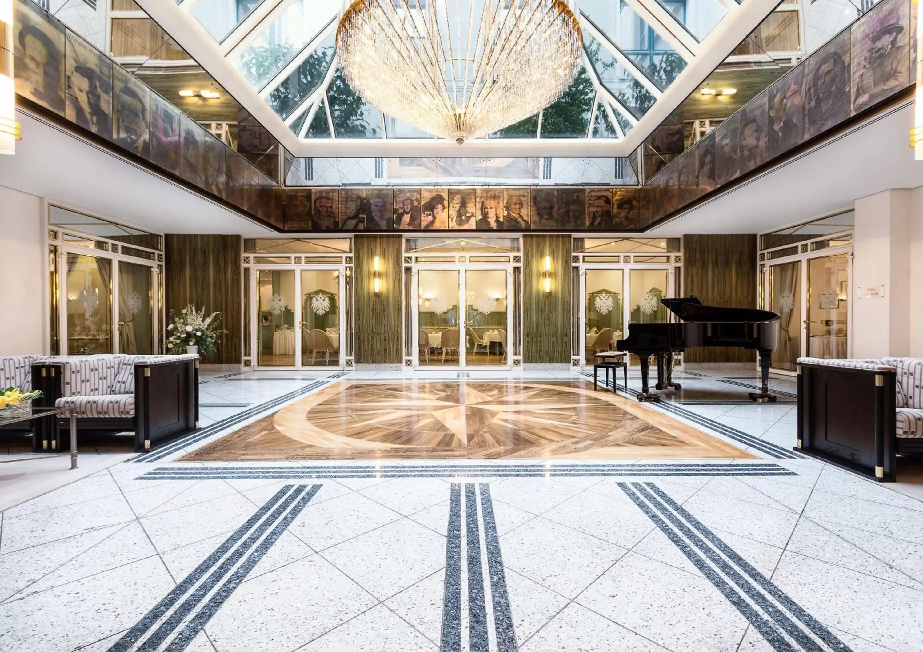 Lobby or reception in Best Western Premier Grand Hotel Russischer Hof