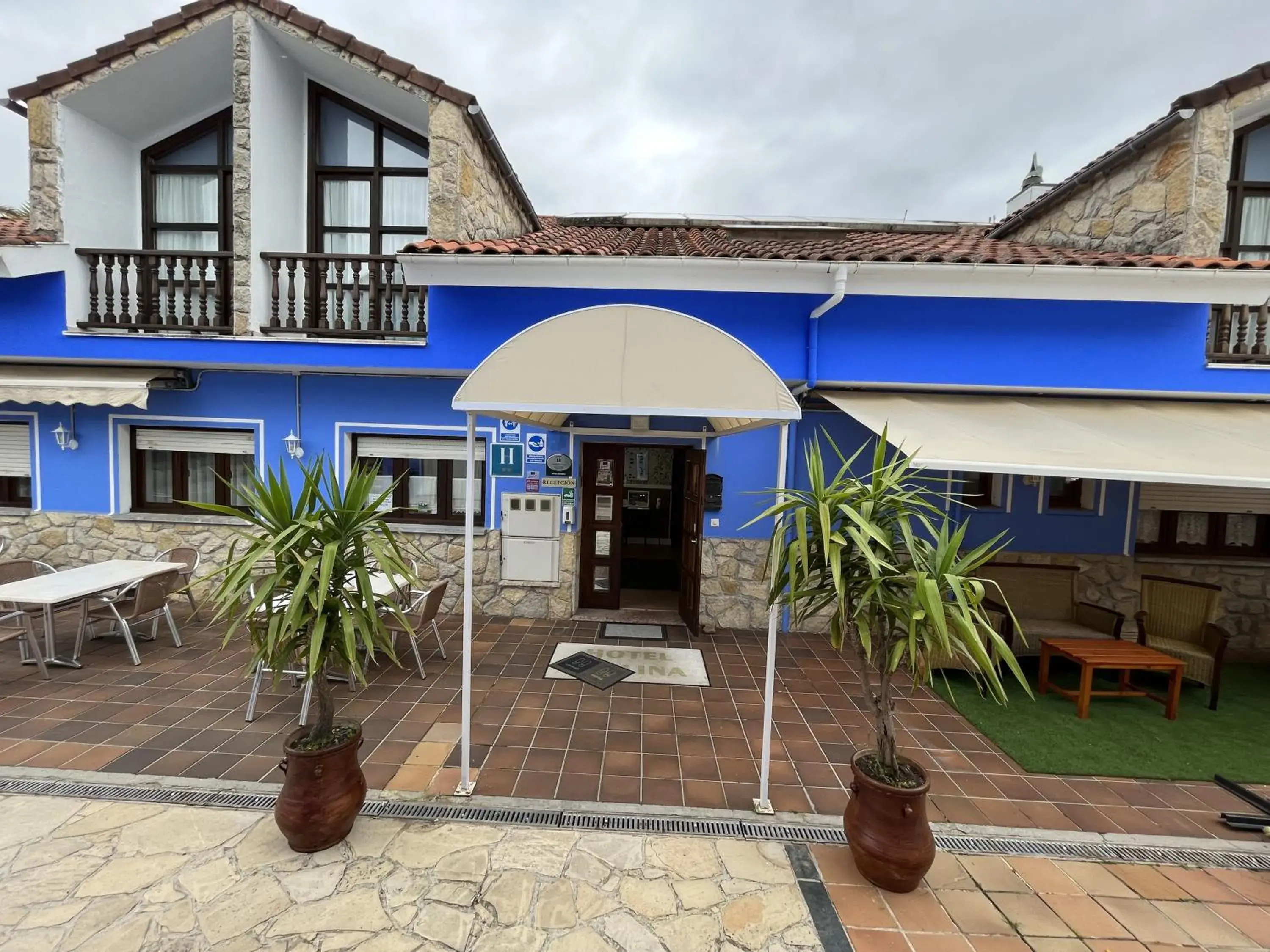 Property building in Hotel Avelina