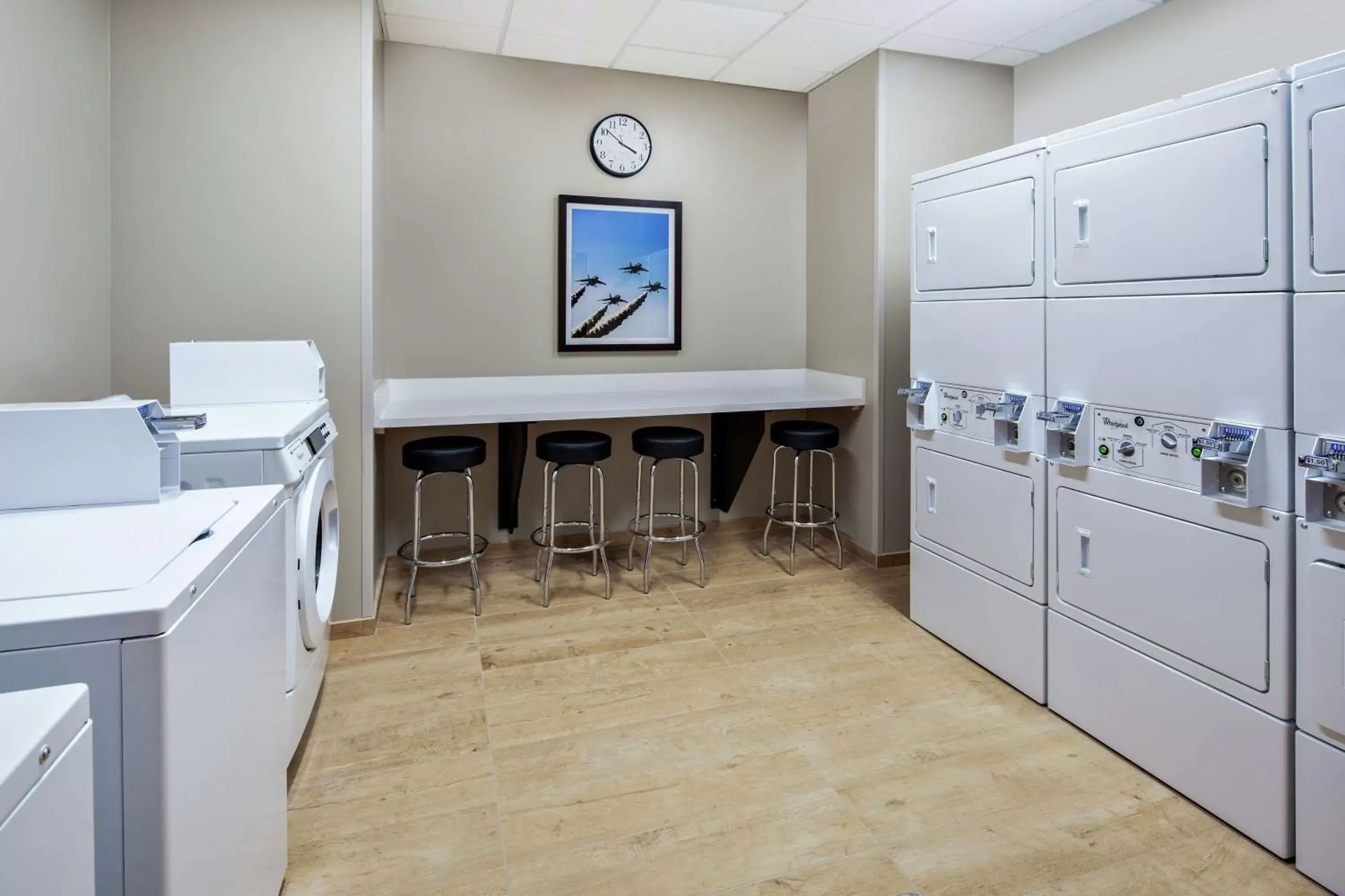 Property building, Kitchen/Kitchenette in Hampton Inn & Suites San Diego Airport Liberty Station