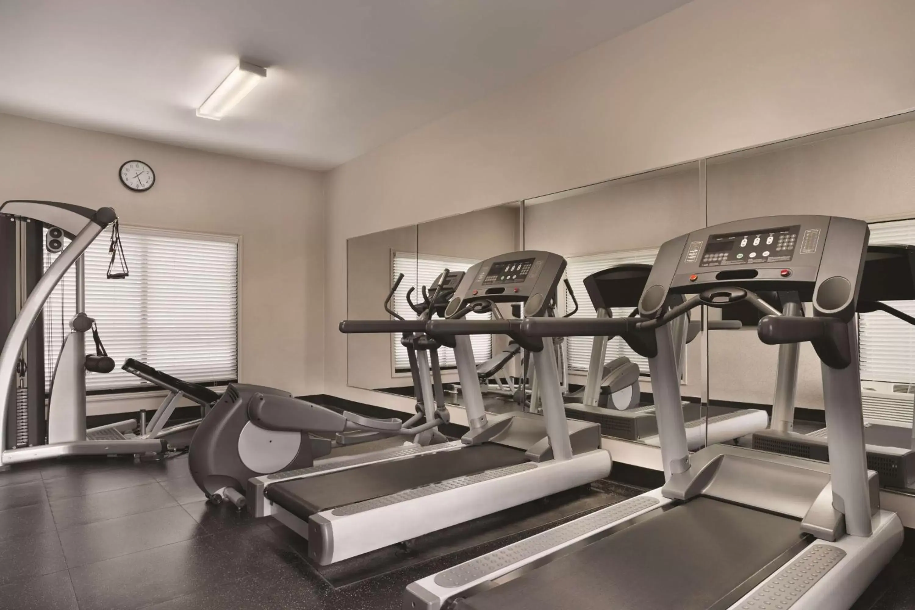 Activities, Fitness Center/Facilities in Country Inn & Suites by Radisson, Florence, SC